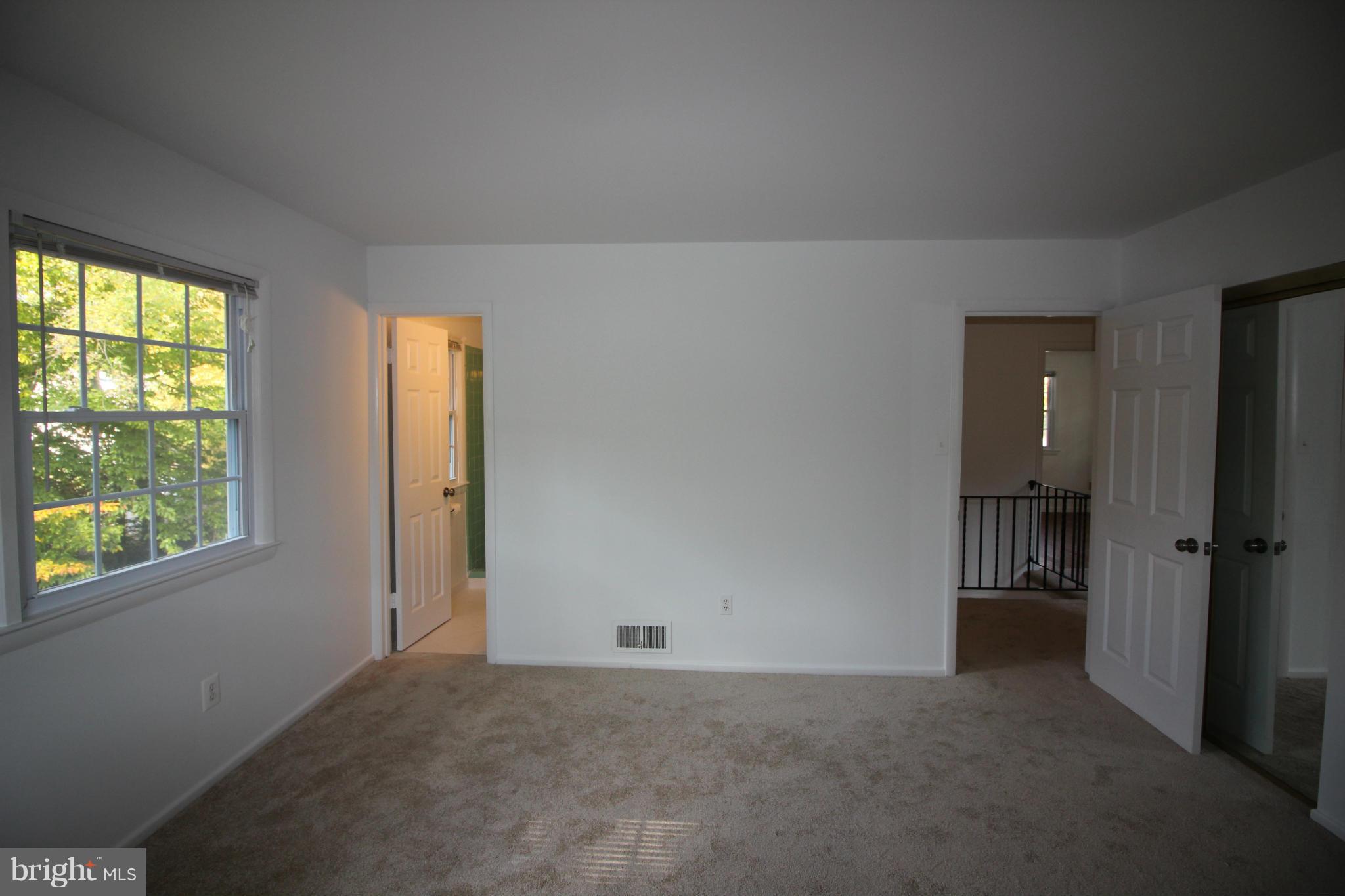 STONEWALL MANOR - Residential