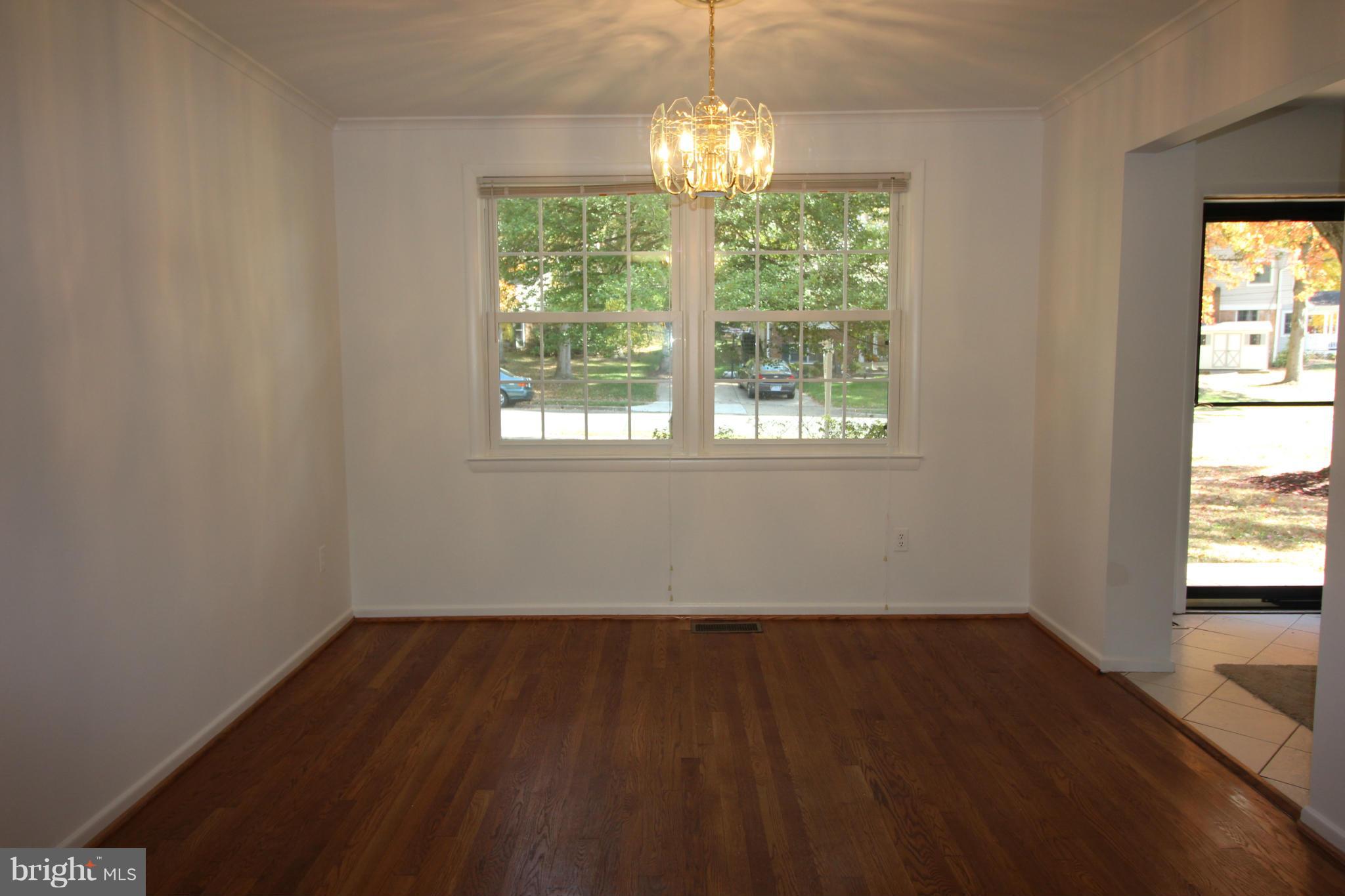 STONEWALL MANOR - Residential