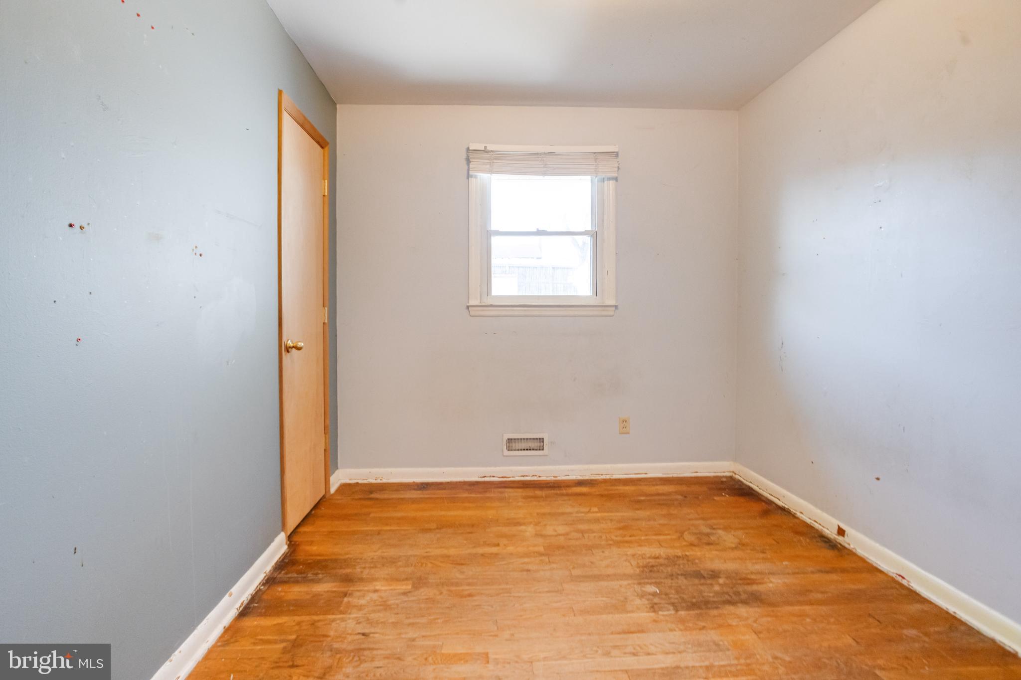 WOODLAWN HEIGHTS - Residential