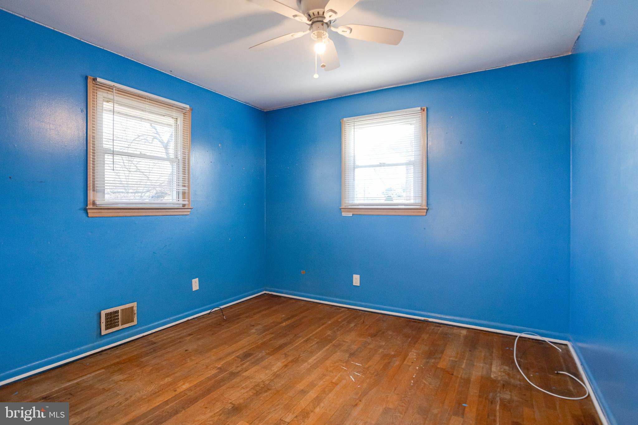 WOODLAWN HEIGHTS - Residential