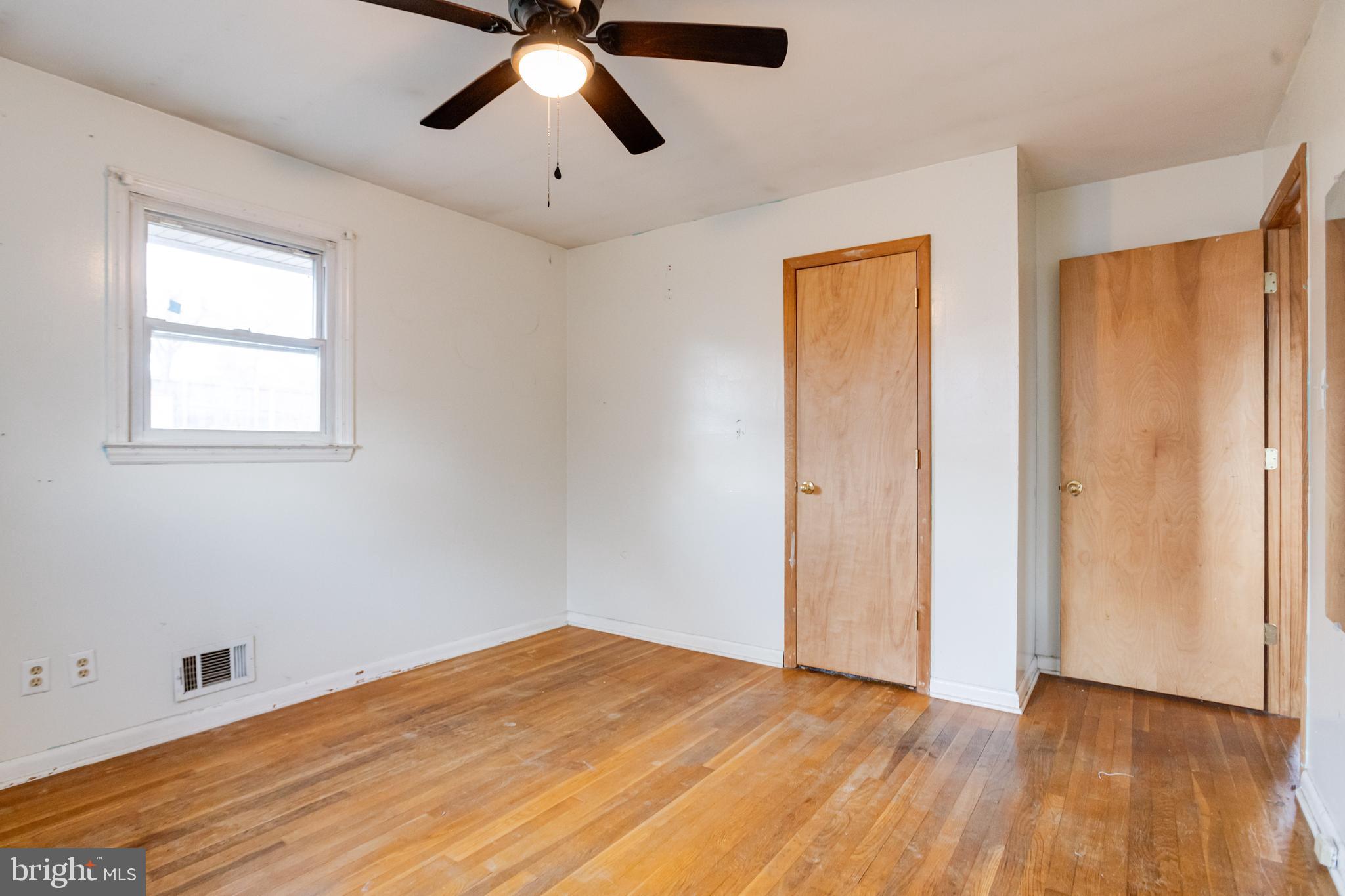 WOODLAWN HEIGHTS - Residential