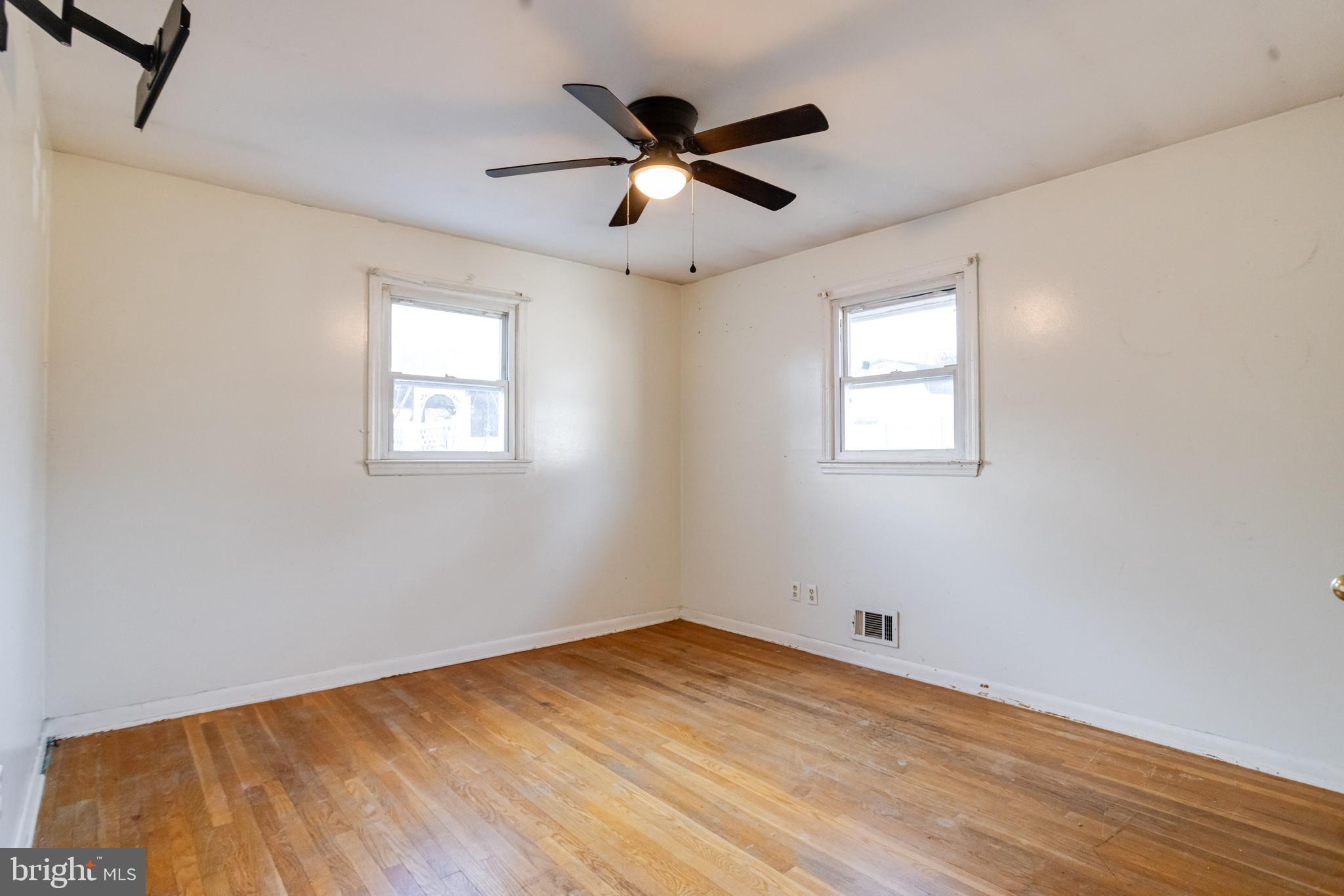 WOODLAWN HEIGHTS - Residential