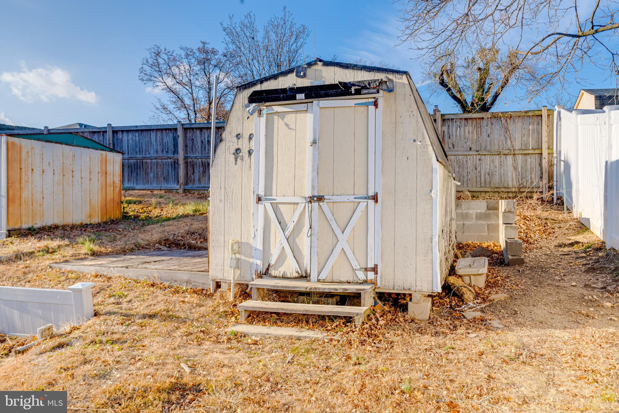 WOODLAWN HEIGHTS - Residential