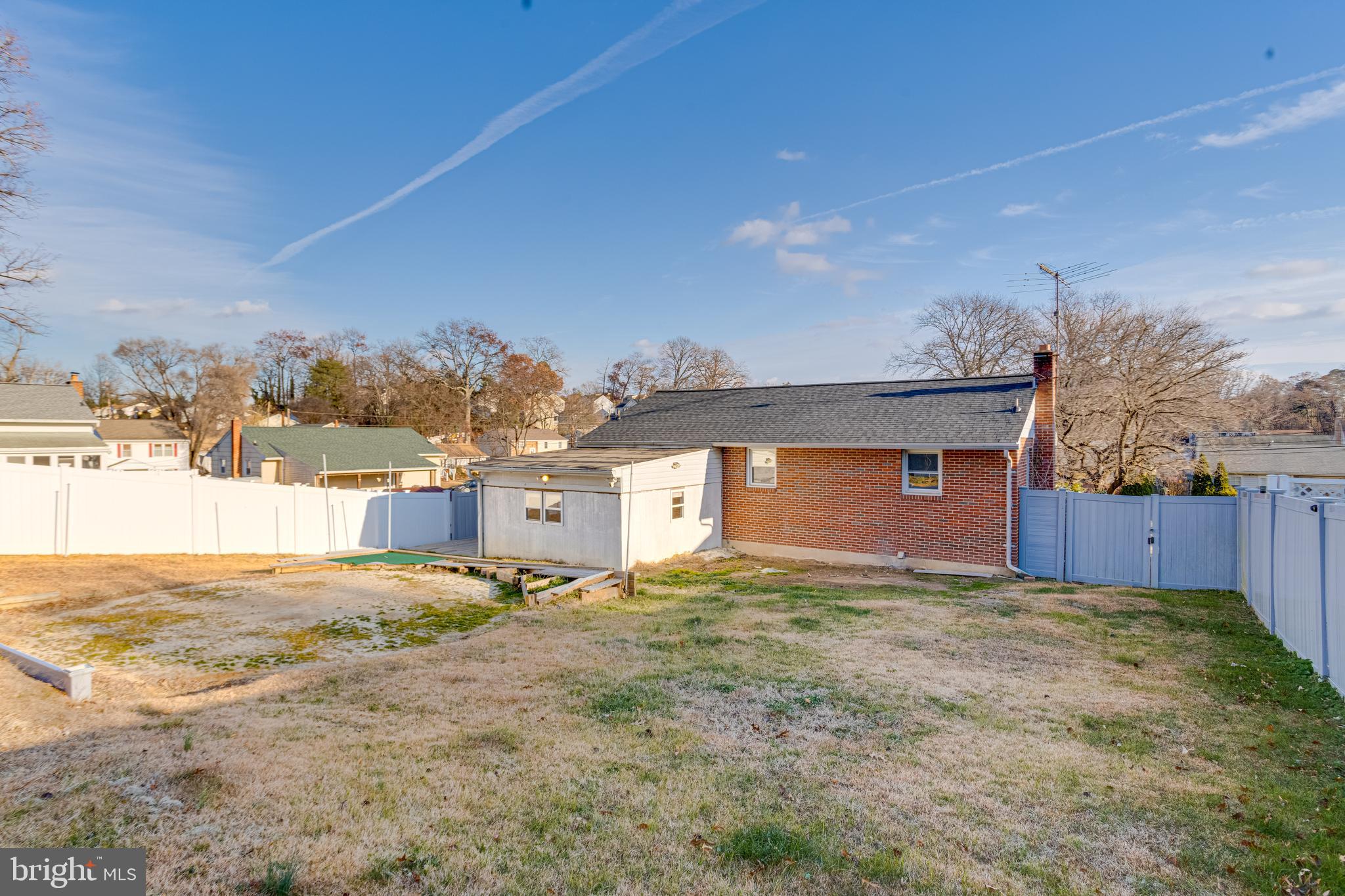 WOODLAWN HEIGHTS - Residential