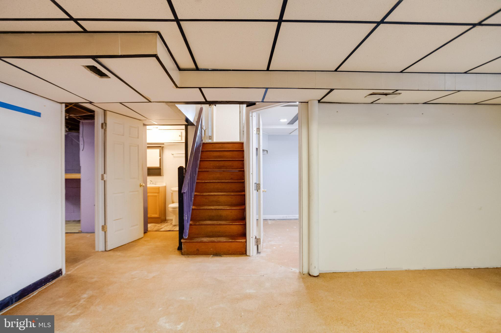 WOODLAWN HEIGHTS - Residential