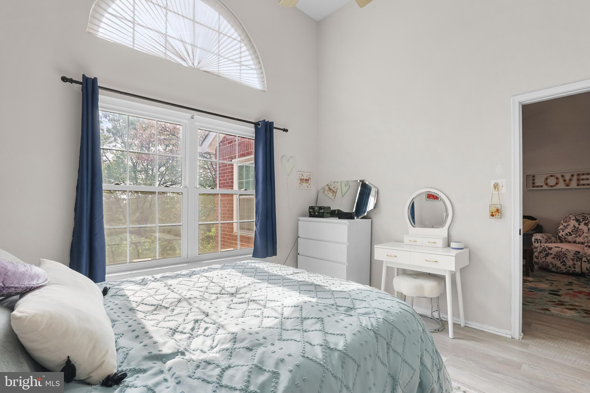 POINTE AT PARK CENTER - Residential Lease