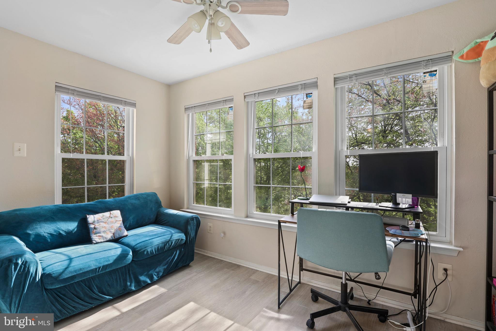 POINTE AT PARK CENTER - Residential Lease