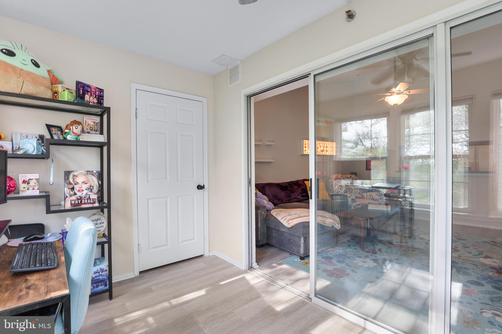 POINTE AT PARK CENTER - Residential Lease