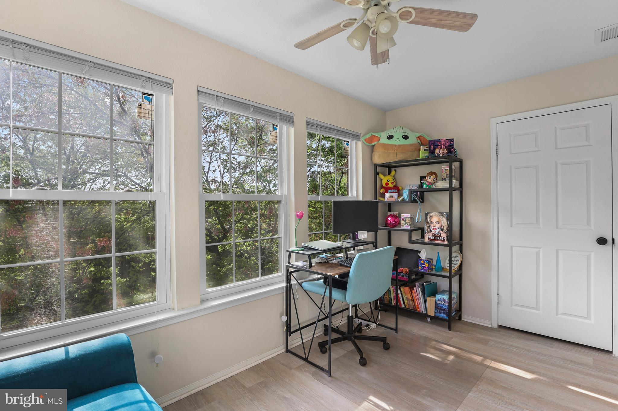 POINTE AT PARK CENTER - Residential Lease