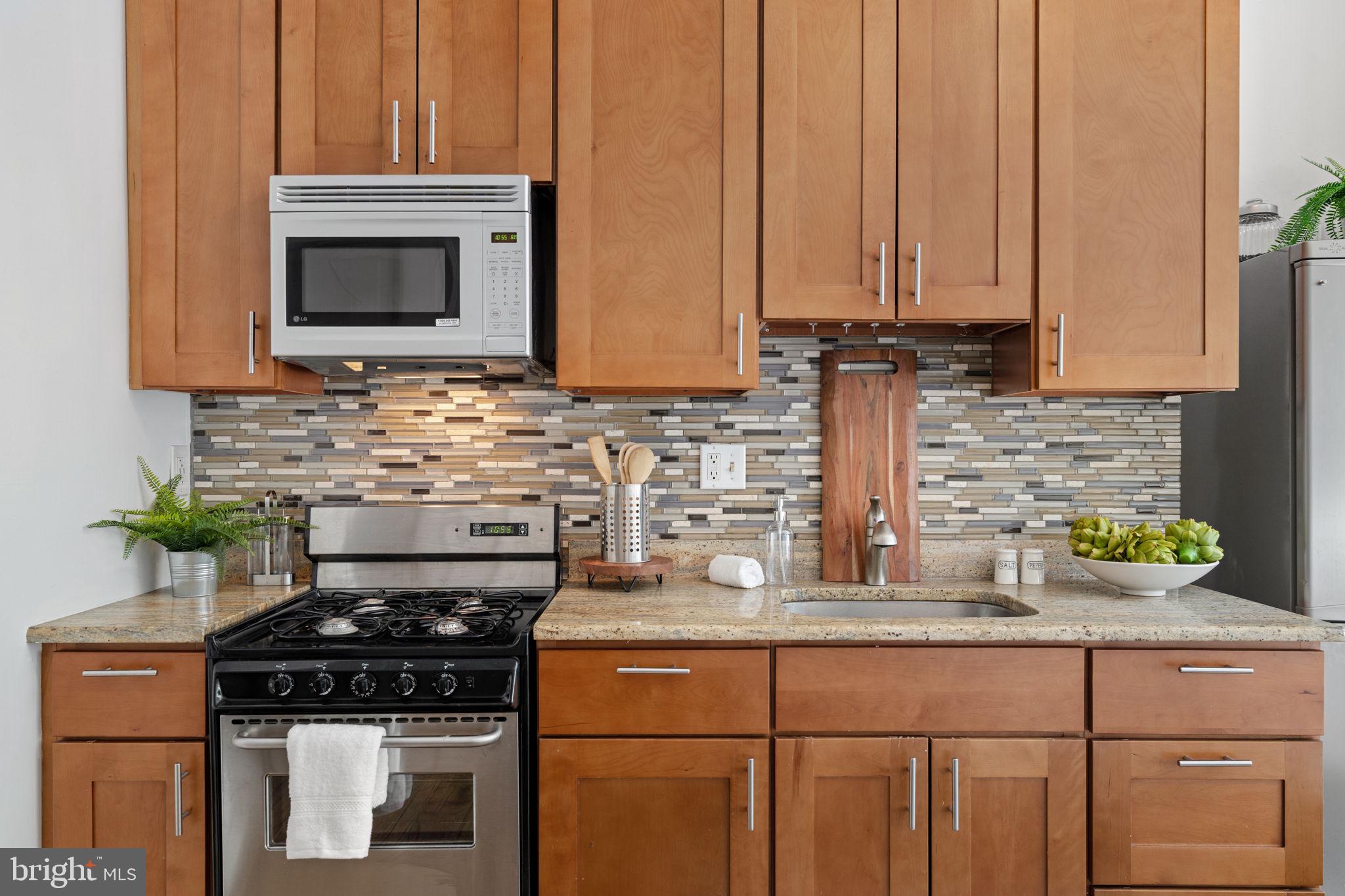 WASHINGTON SQ WEST - Residential