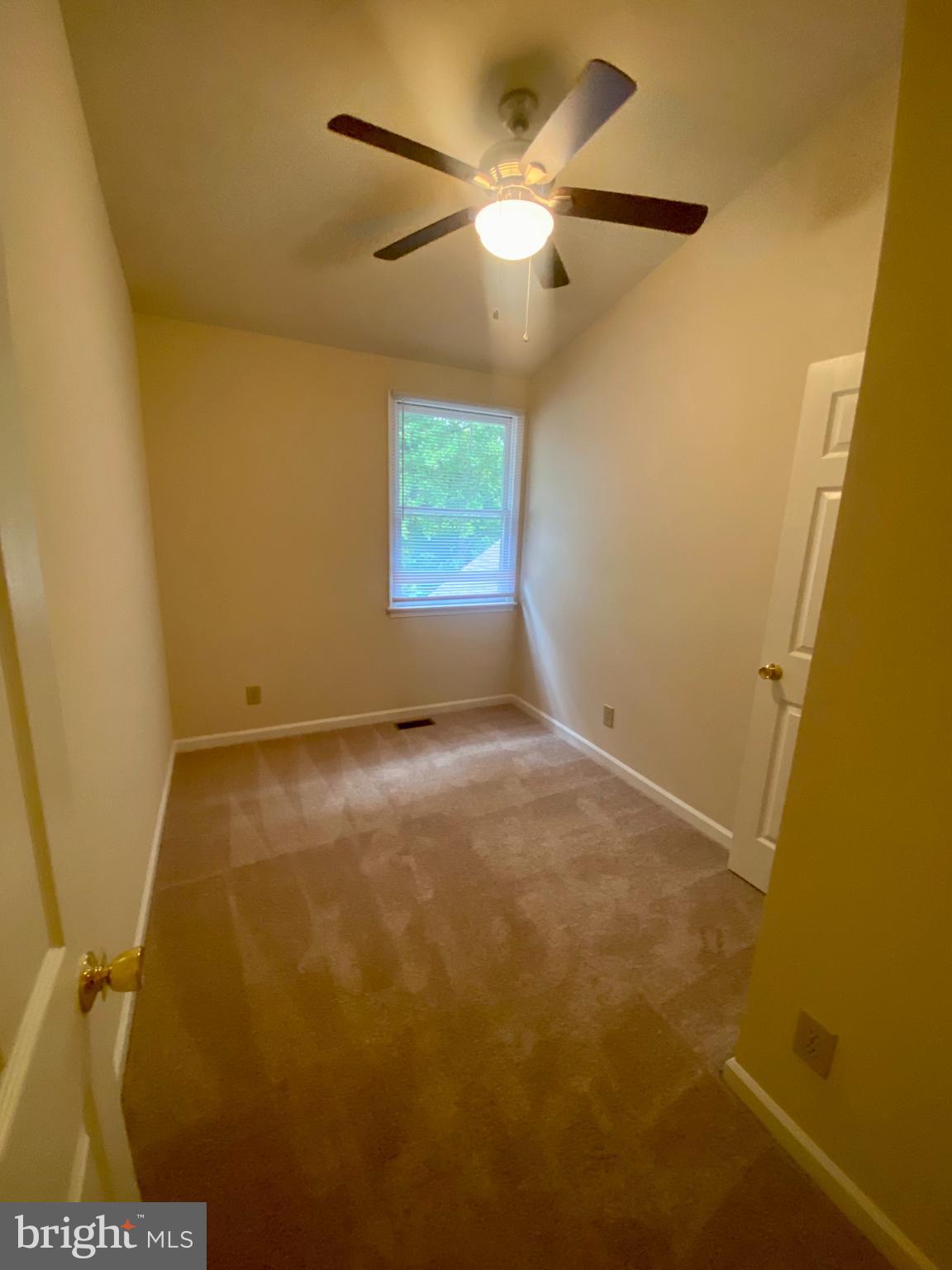 DOMINION FOREST - Residential Lease