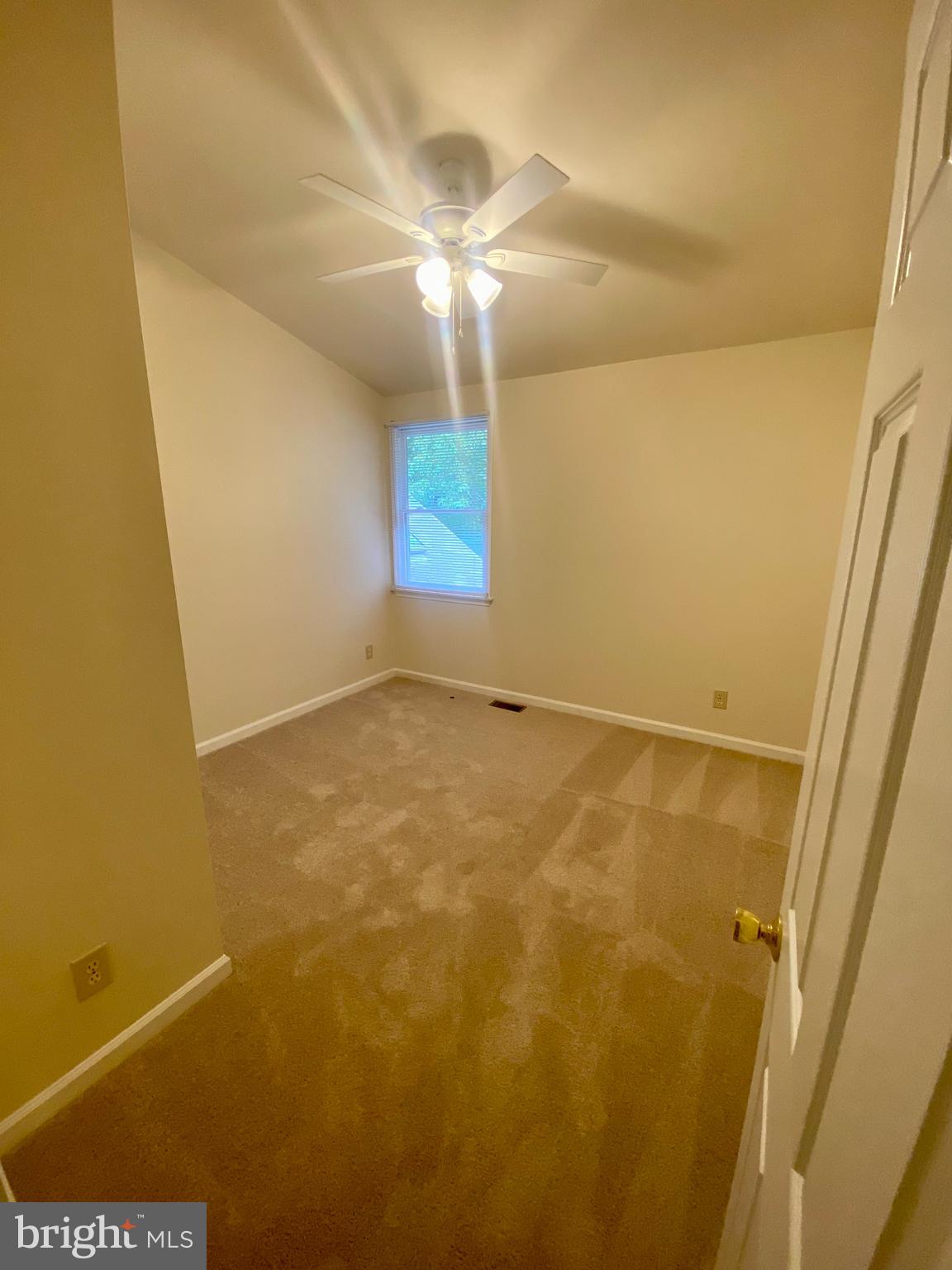 DOMINION FOREST - Residential Lease