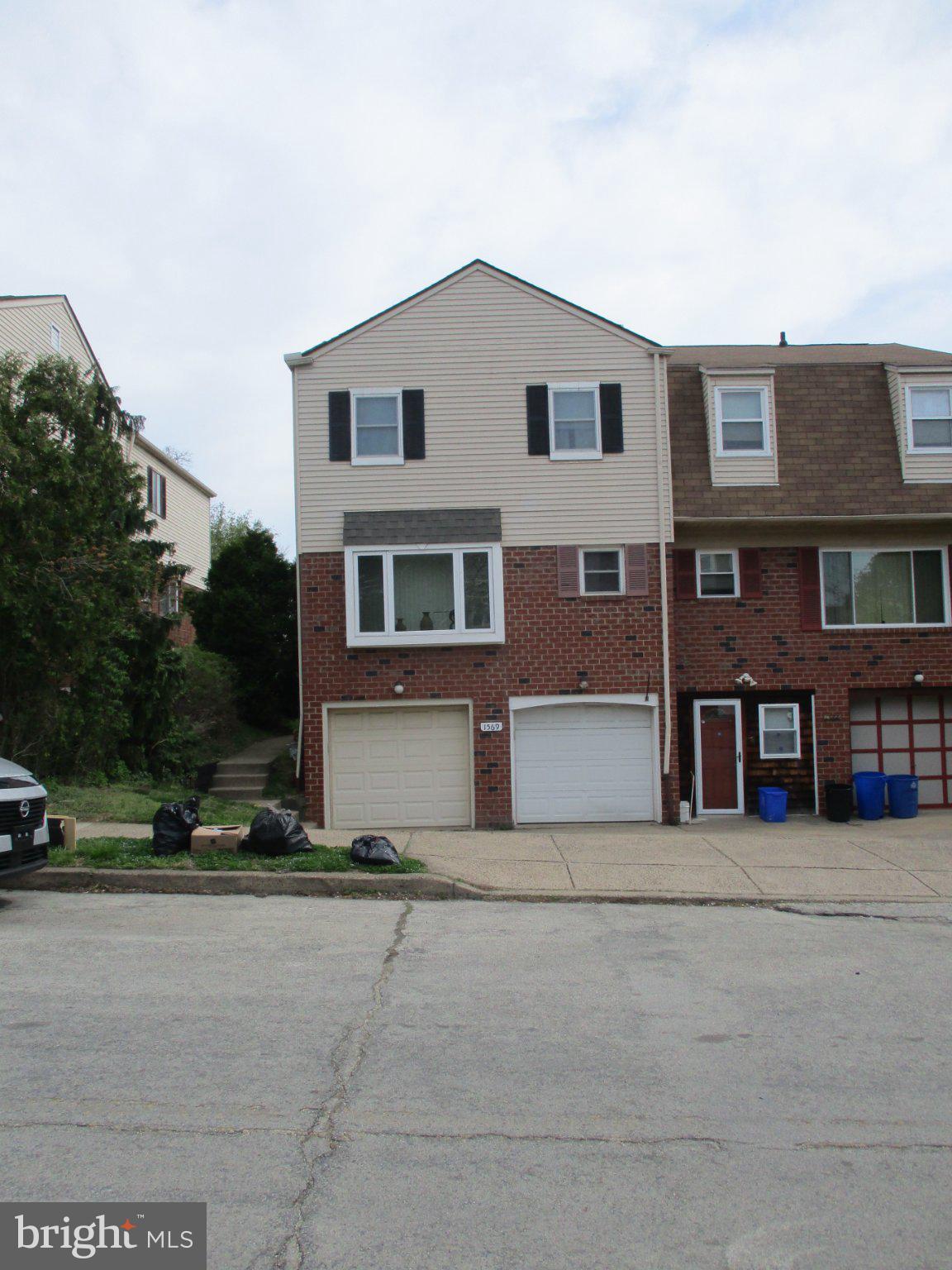 SCOTCHBROOK - Residential