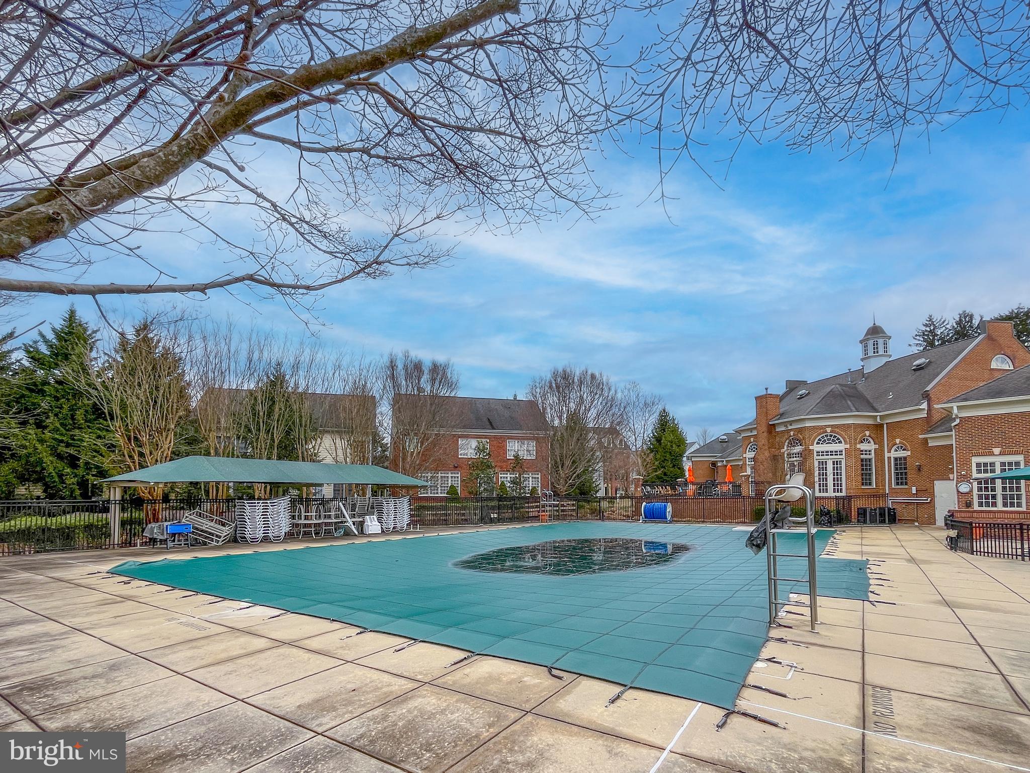 FALLSGROVE - Residential