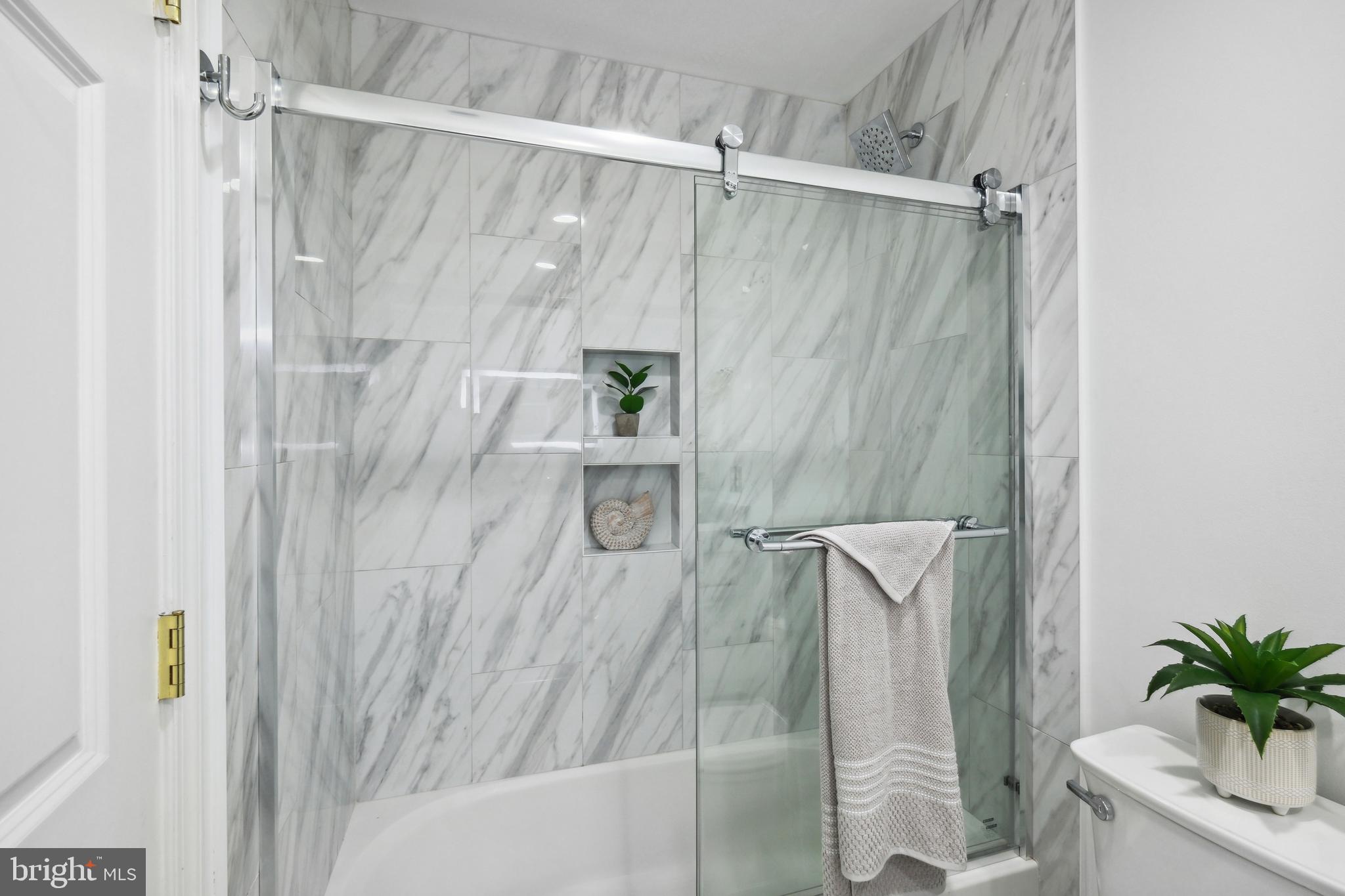 FALLSGROVE - Residential