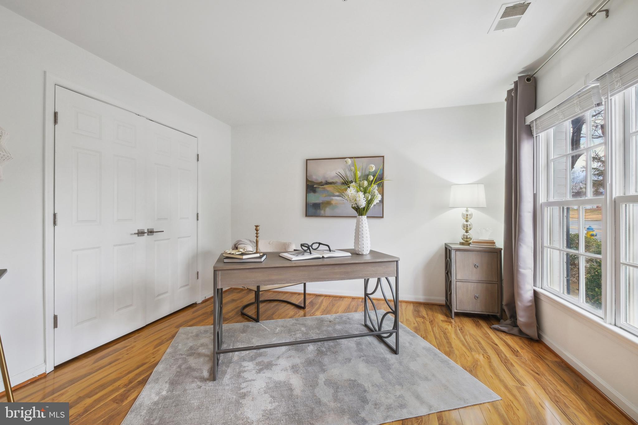 FALLSGROVE - Residential