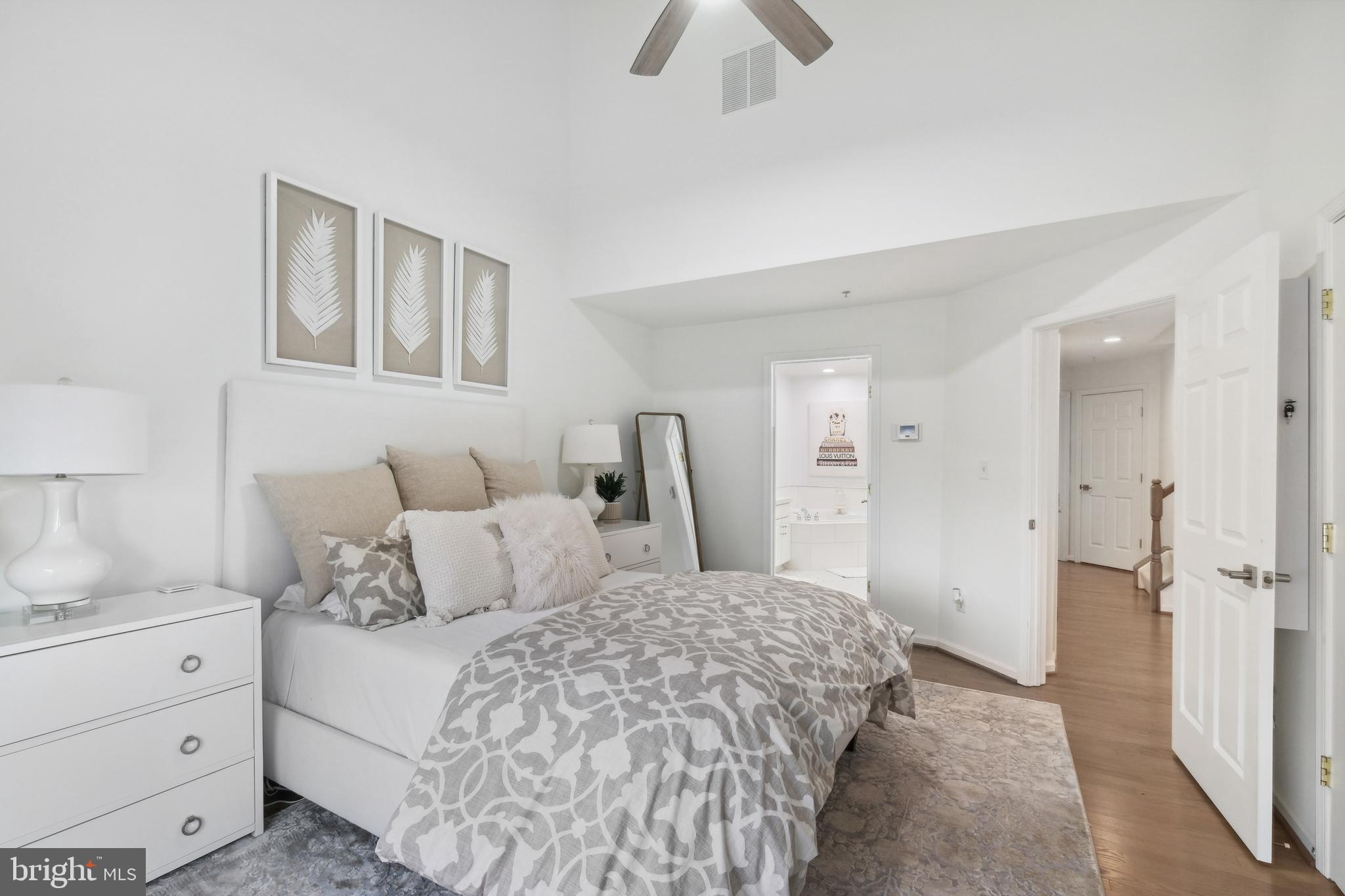 FALLSGROVE - Residential