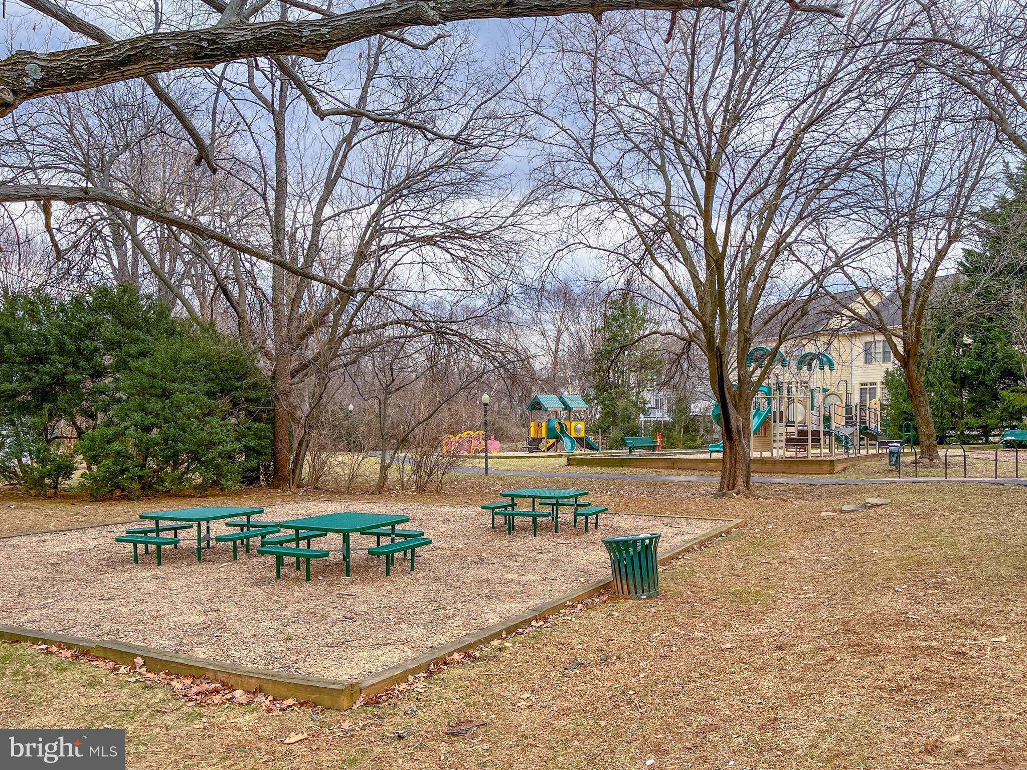 FALLSGROVE - Residential