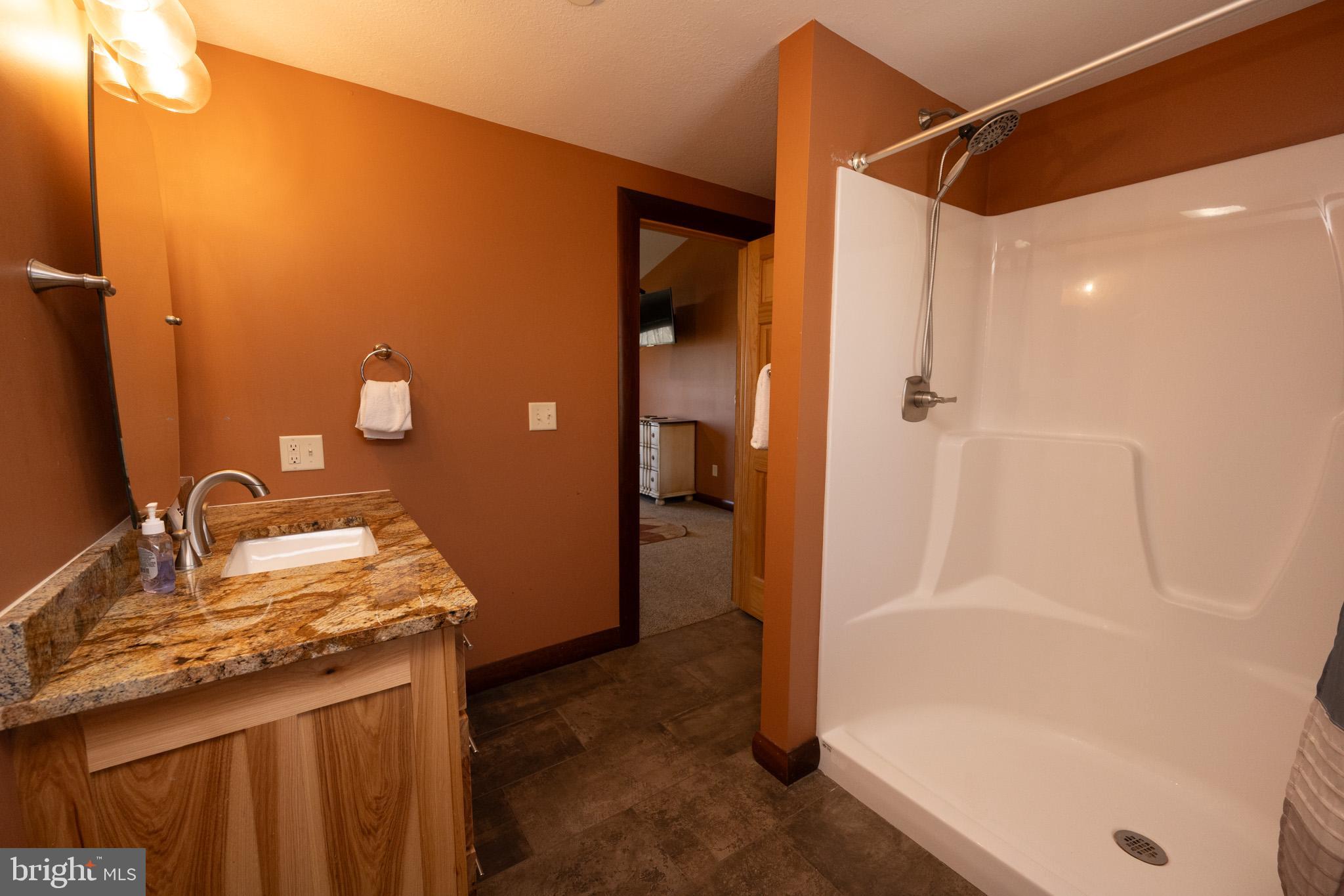 LODESTONE SUB - Residential