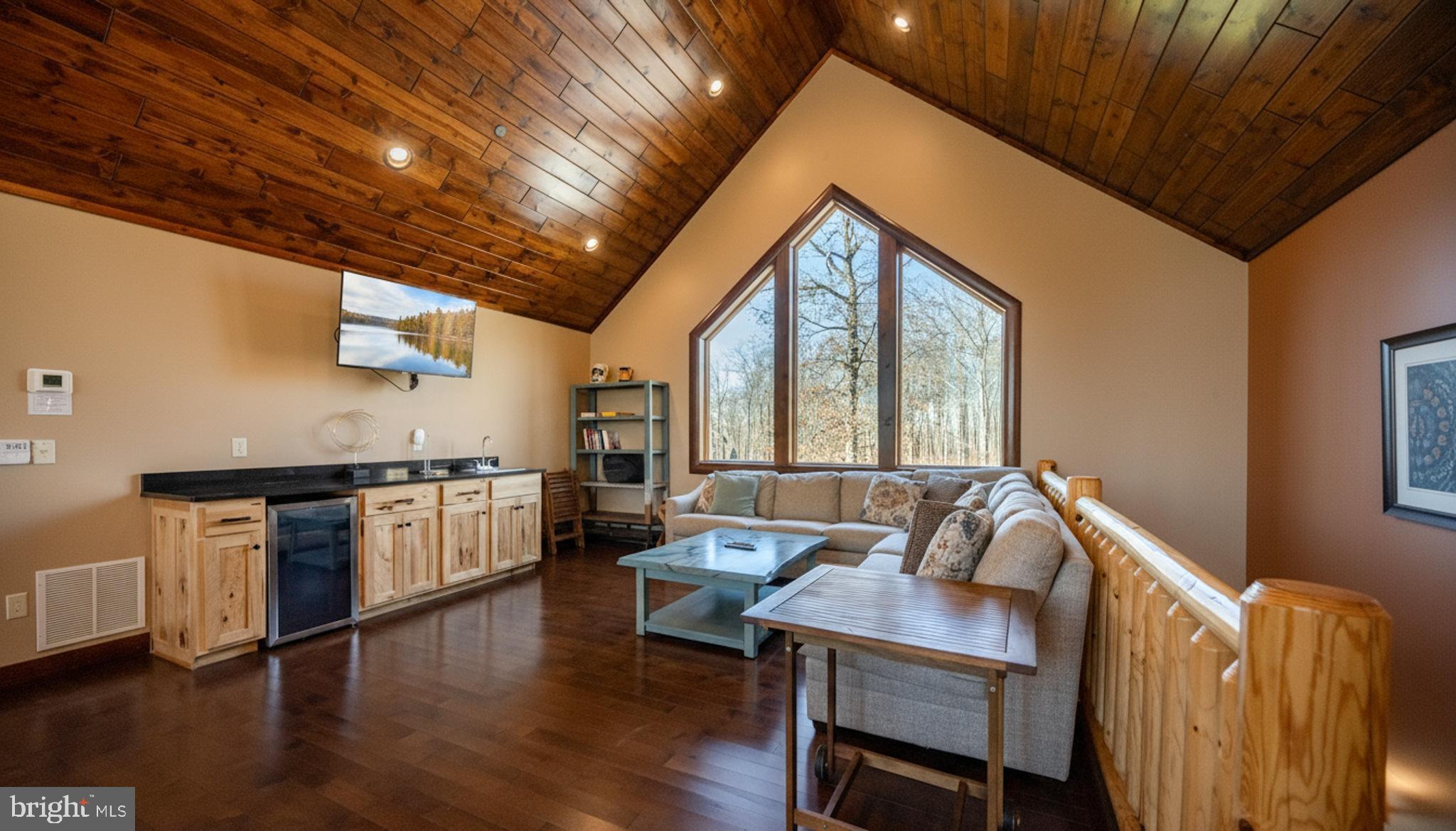 LODESTONE SUB - Residential