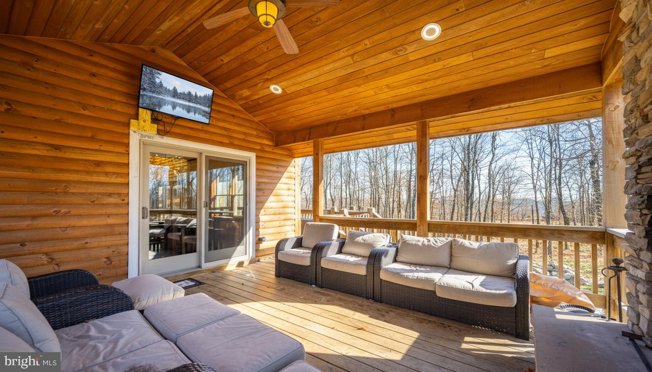 LODESTONE SUB - Residential