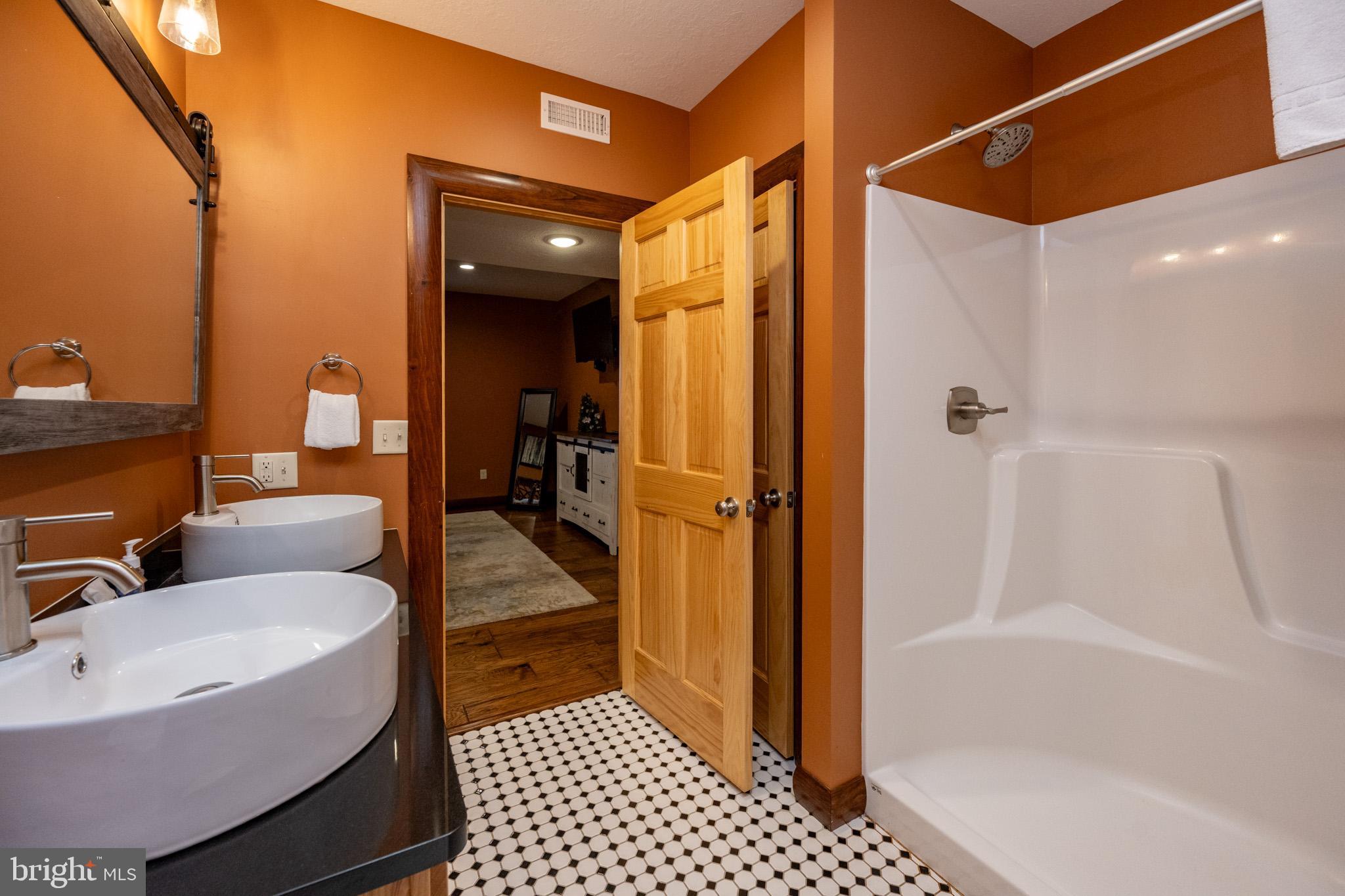 LODESTONE SUB - Residential