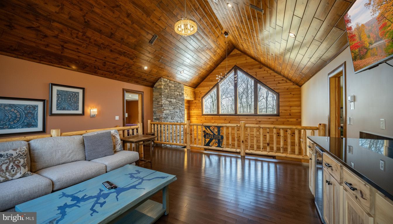 LODESTONE SUB - Residential