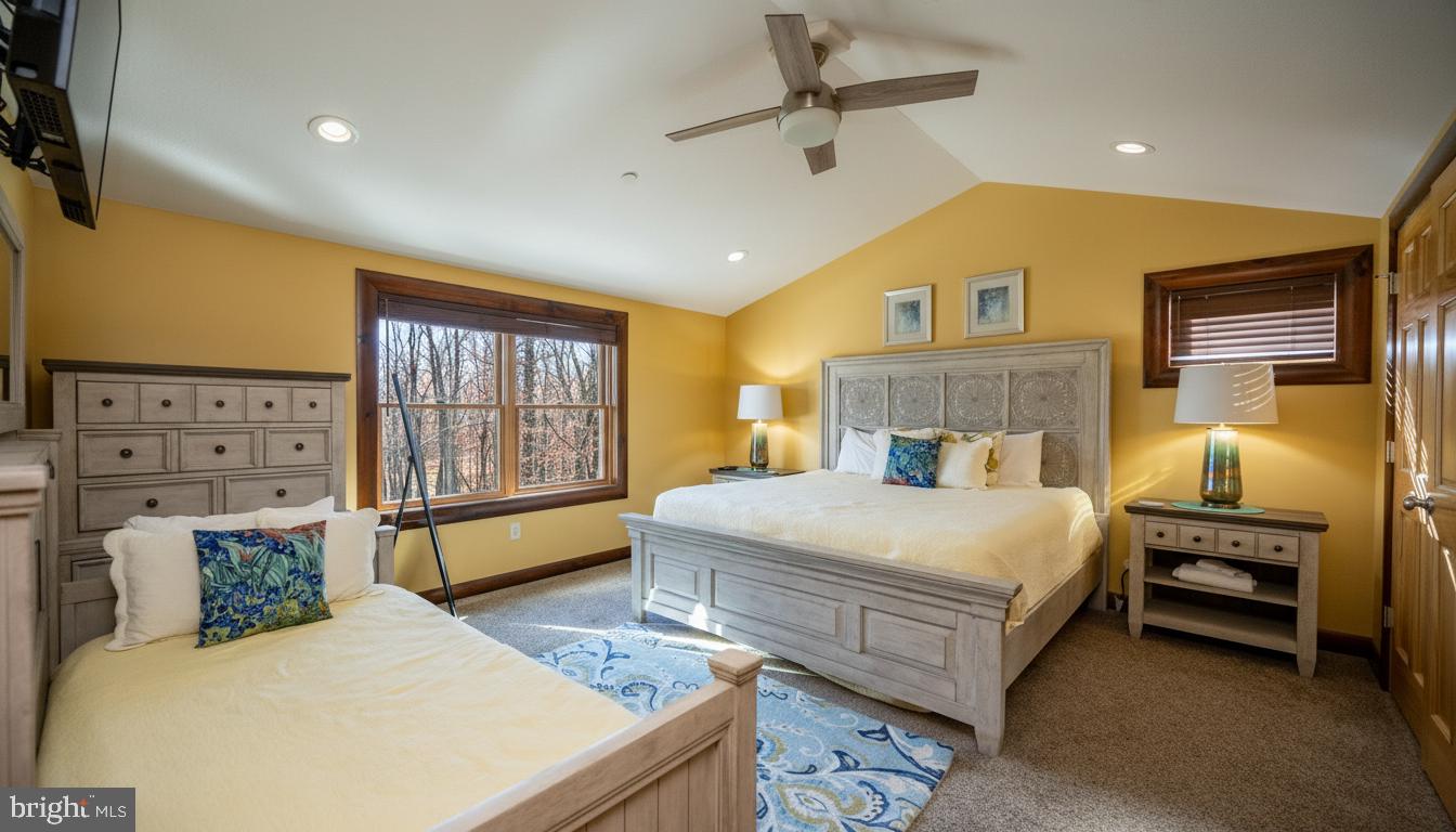 LODESTONE SUB - Residential