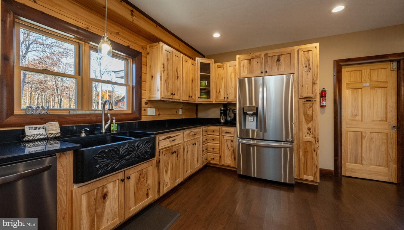 LODESTONE SUB - Residential