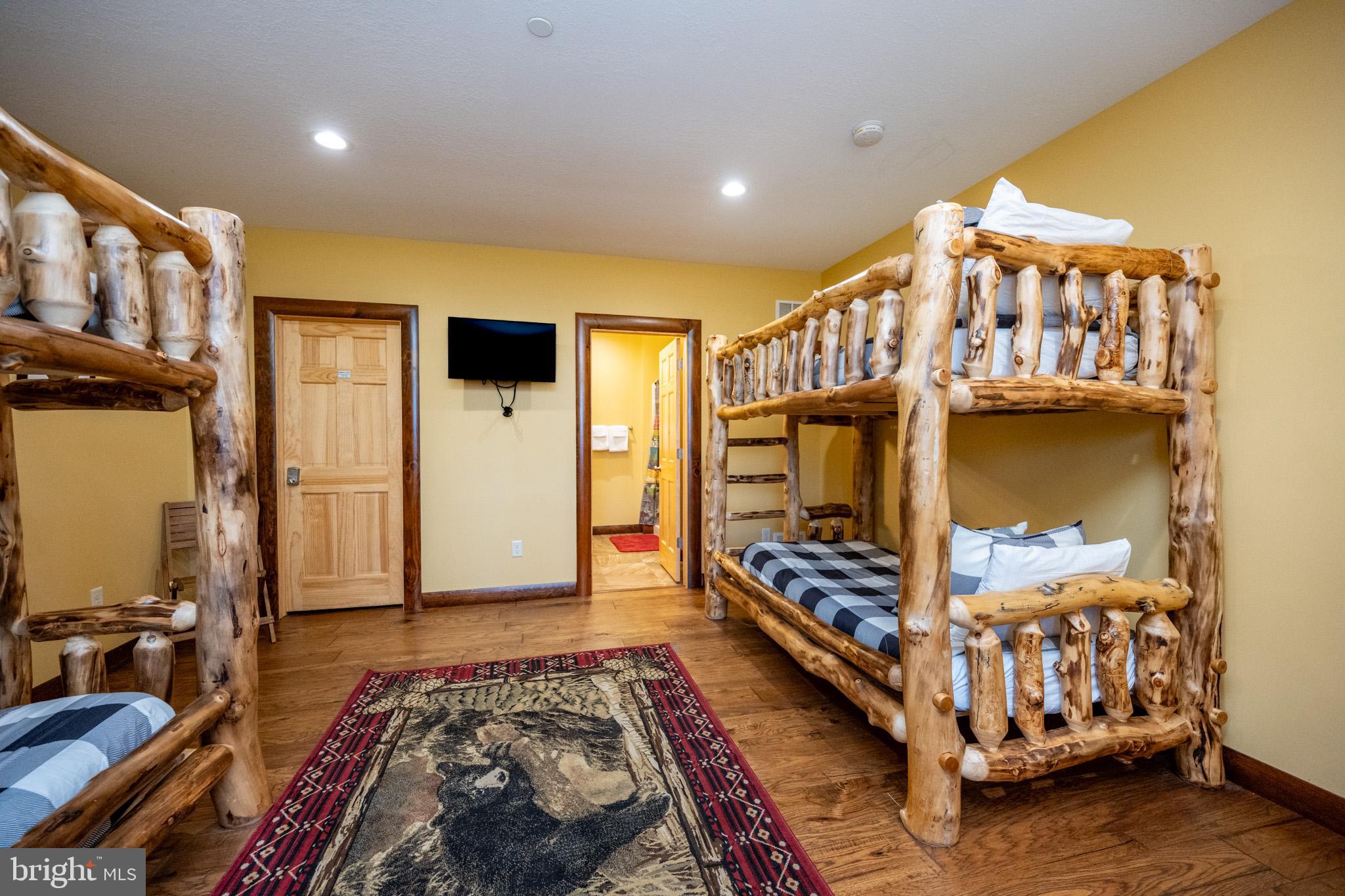 LODESTONE SUB - Residential