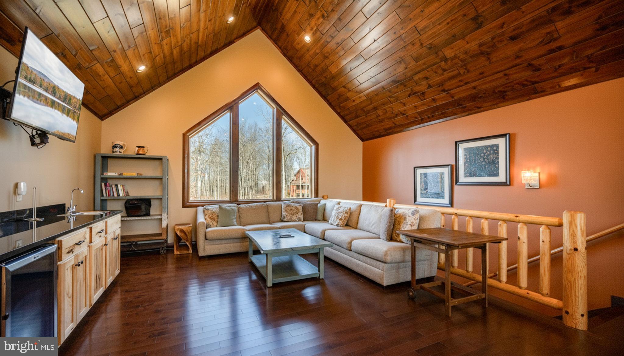 LODESTONE SUB - Residential