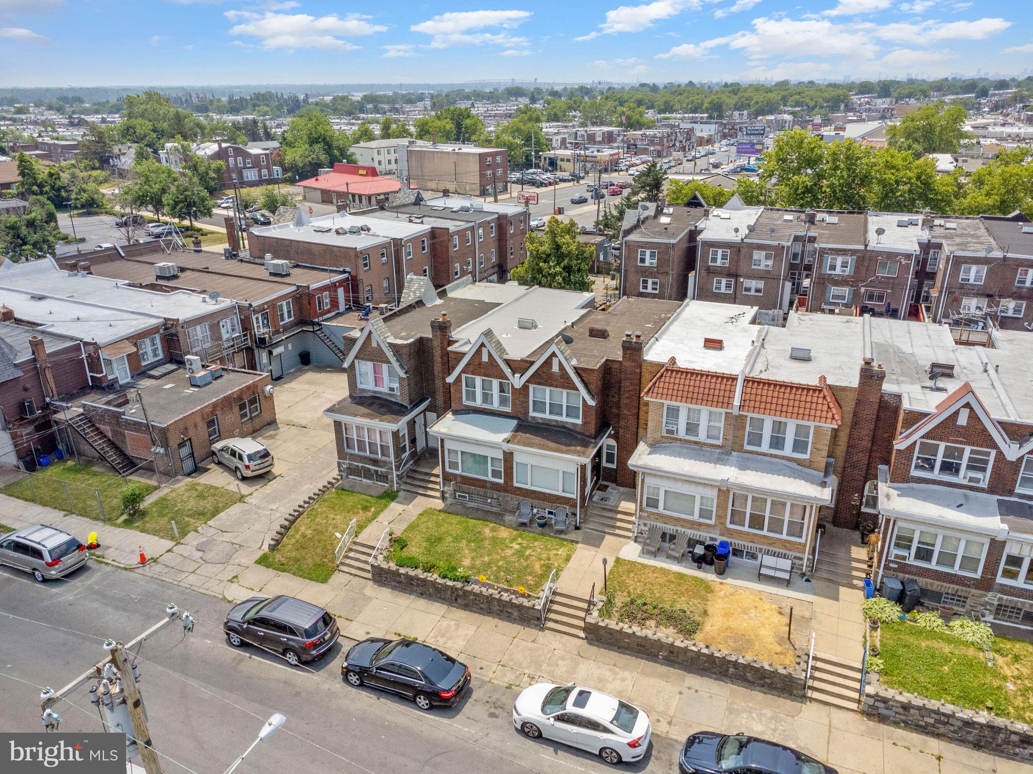 MAYFAIR (WEST) - Residential