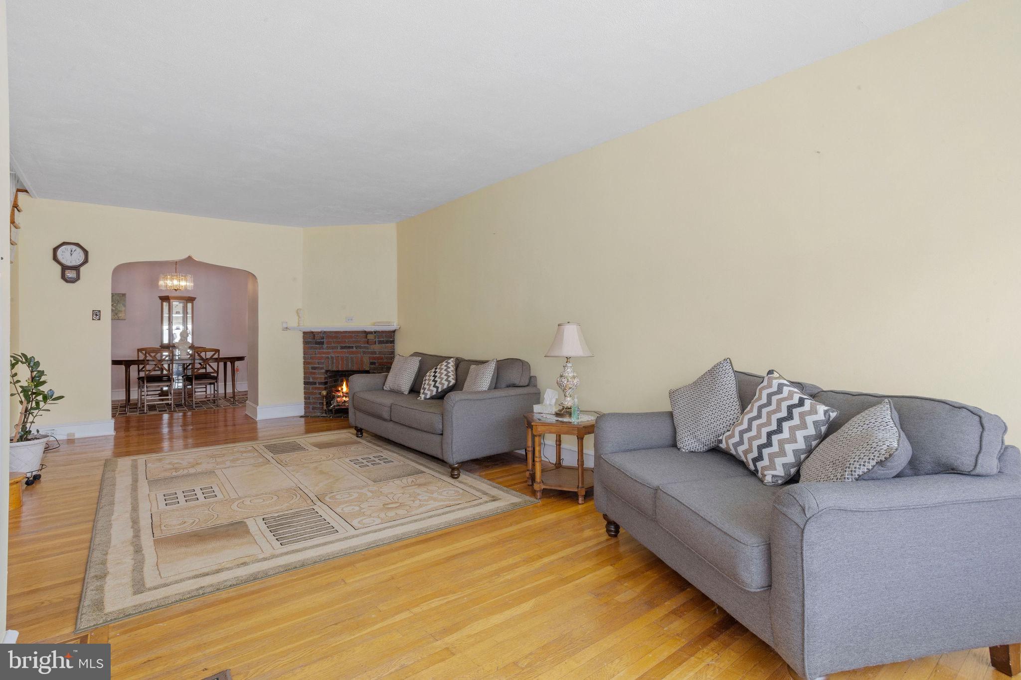 MAYFAIR (WEST) - Residential