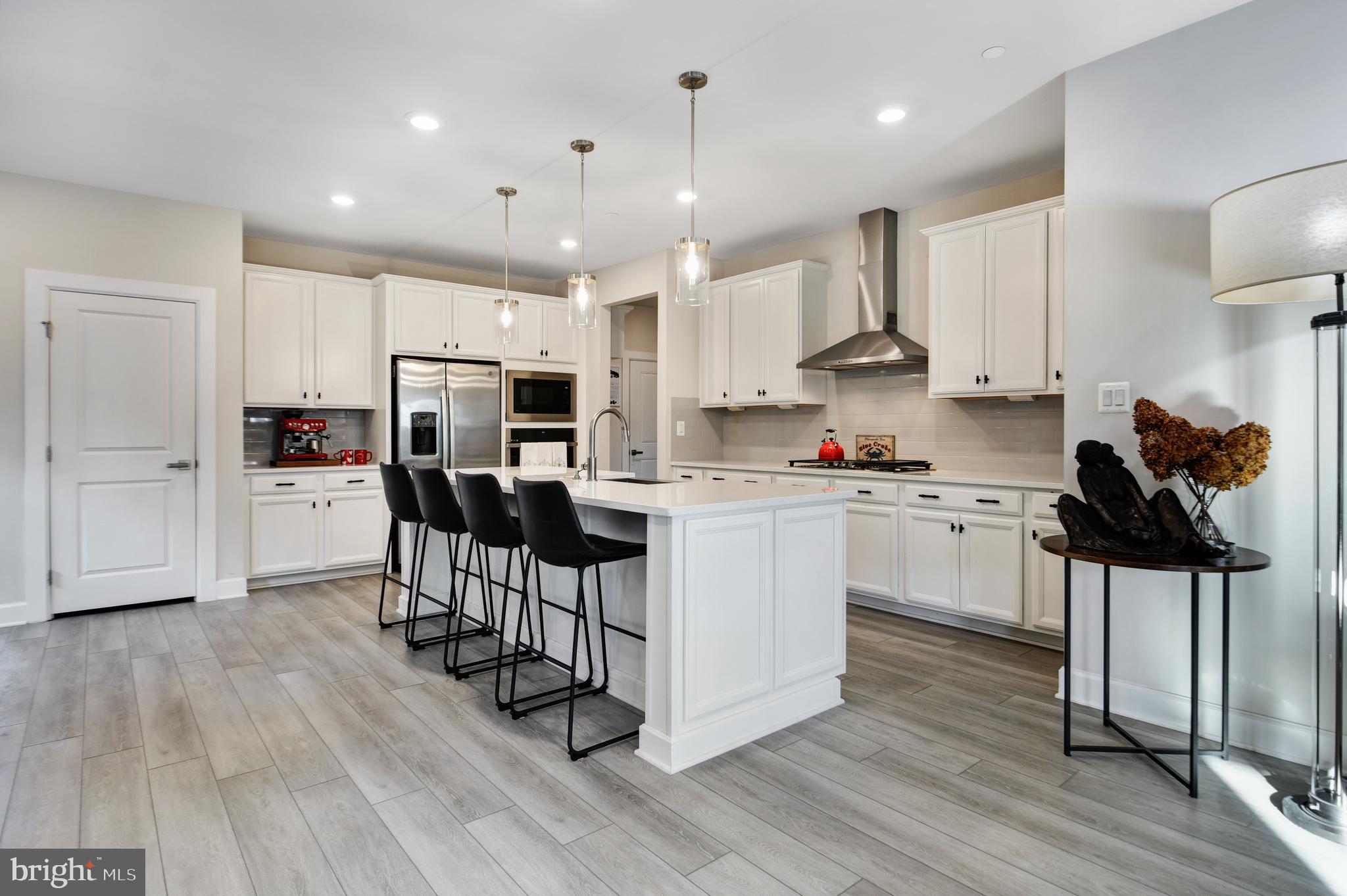 3050 IVY MEADOW DRIVE