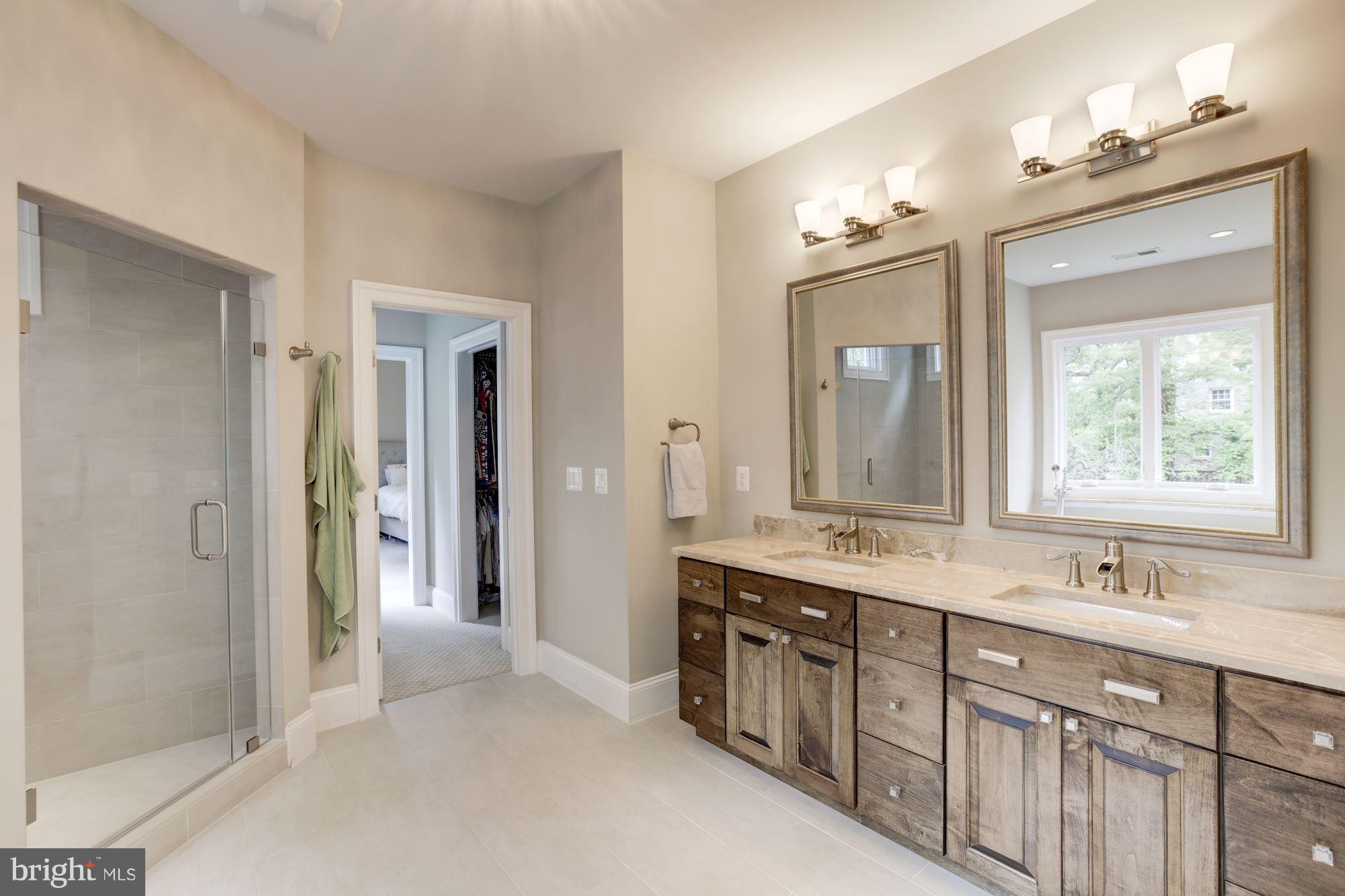 AYR HILL - Residential