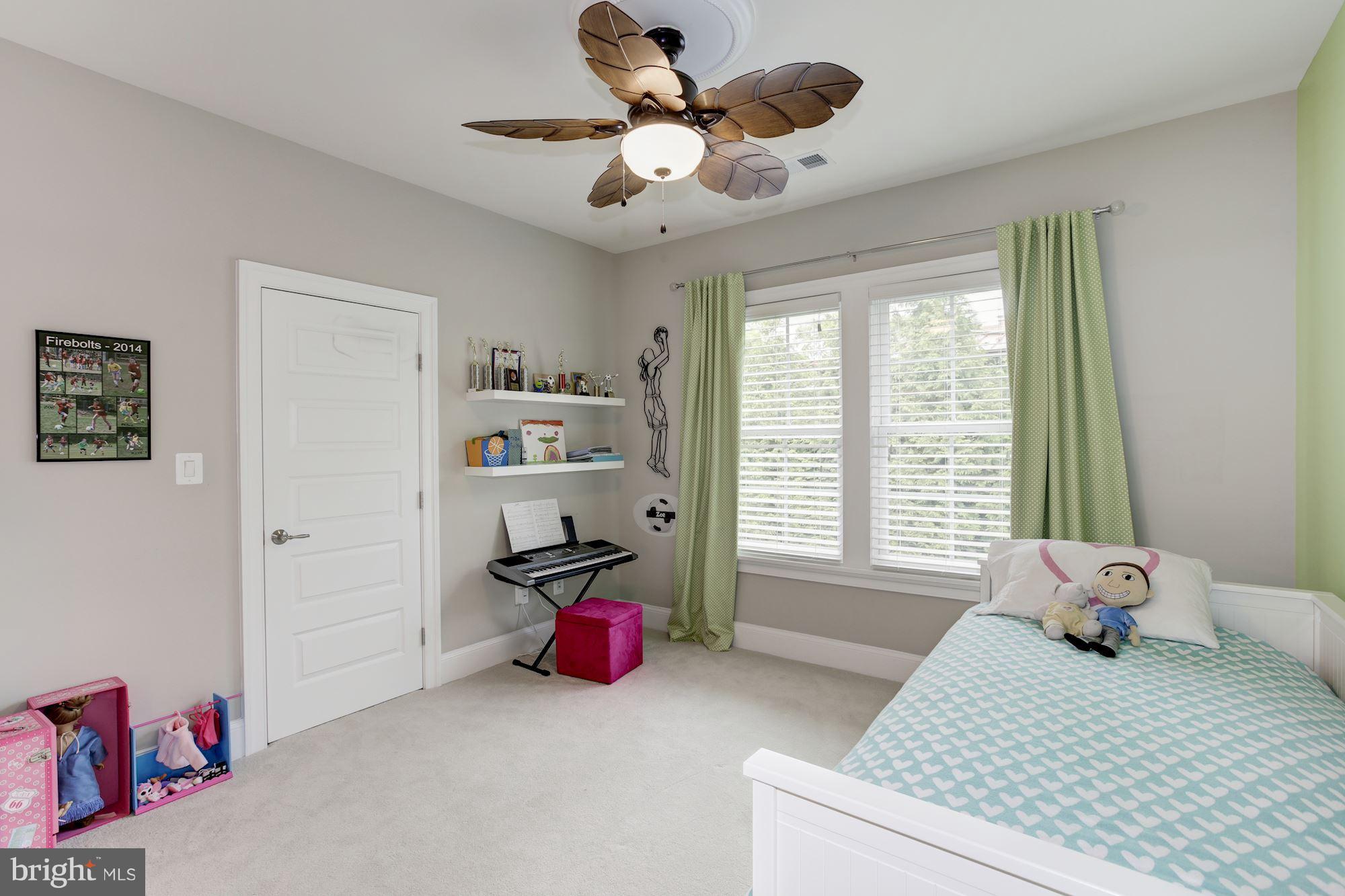 AYR HILL - Residential