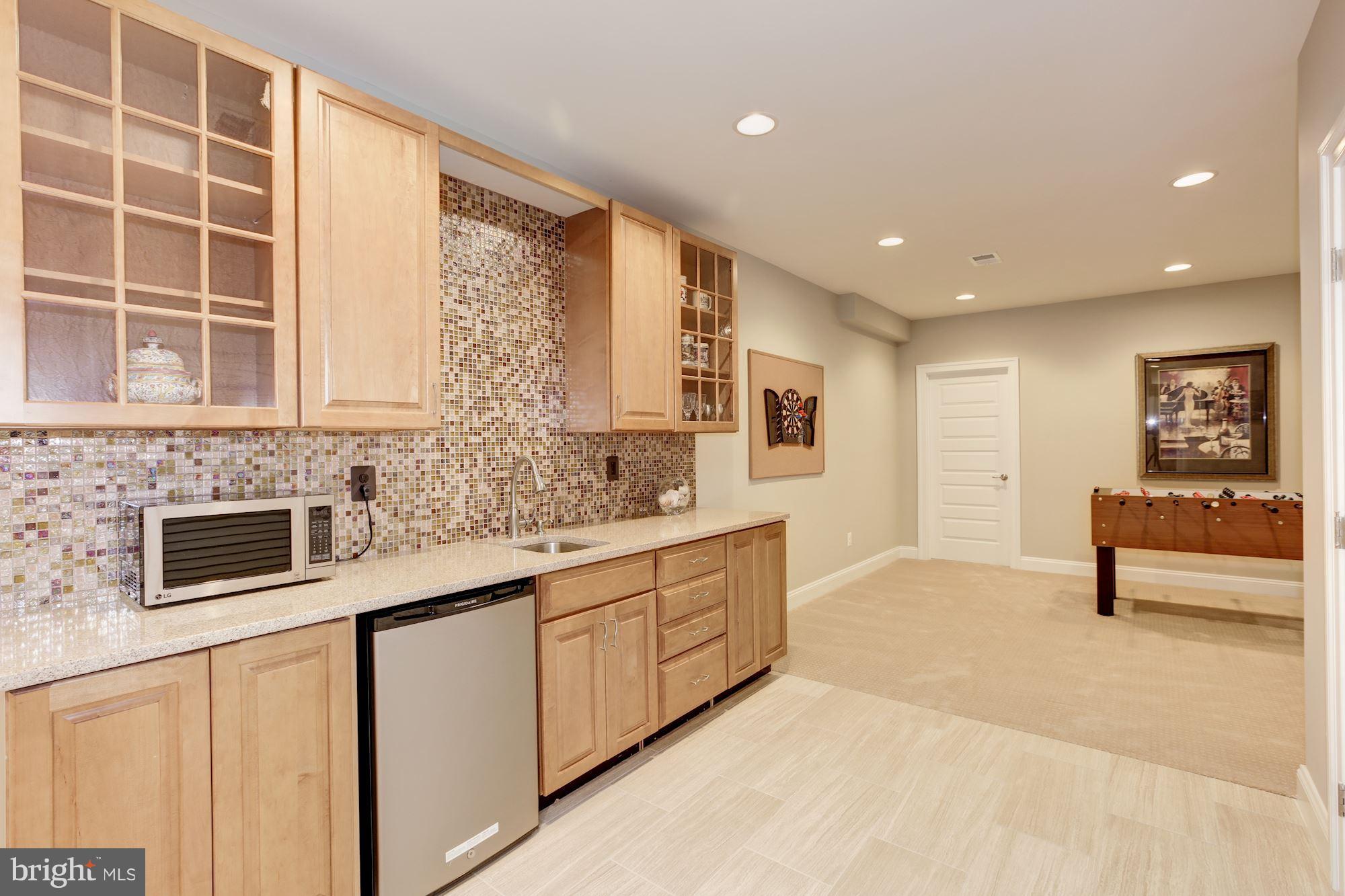 AYR HILL - Residential