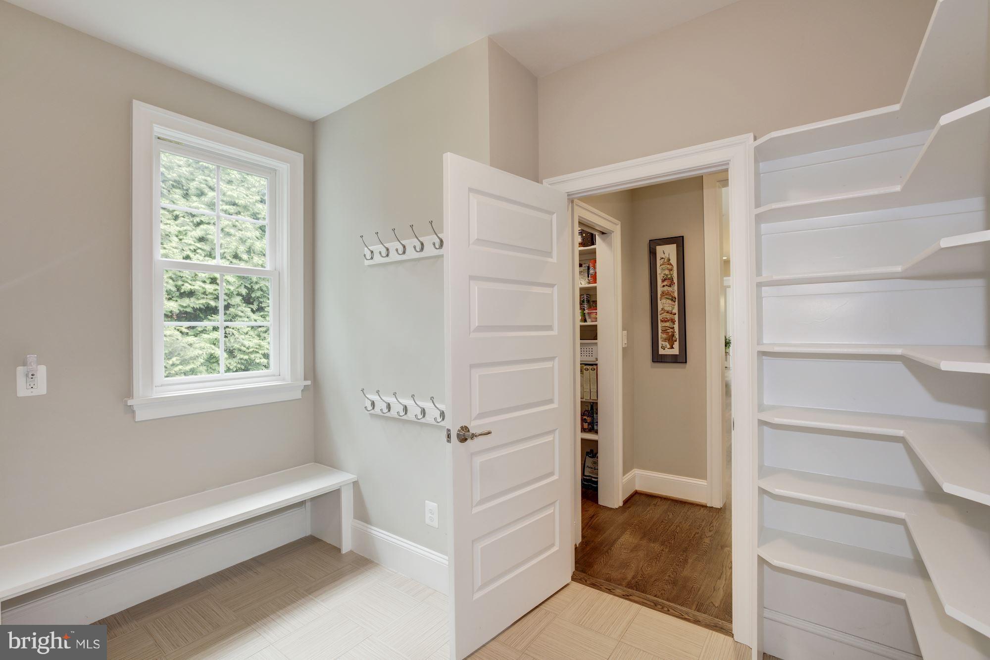 AYR HILL - Residential