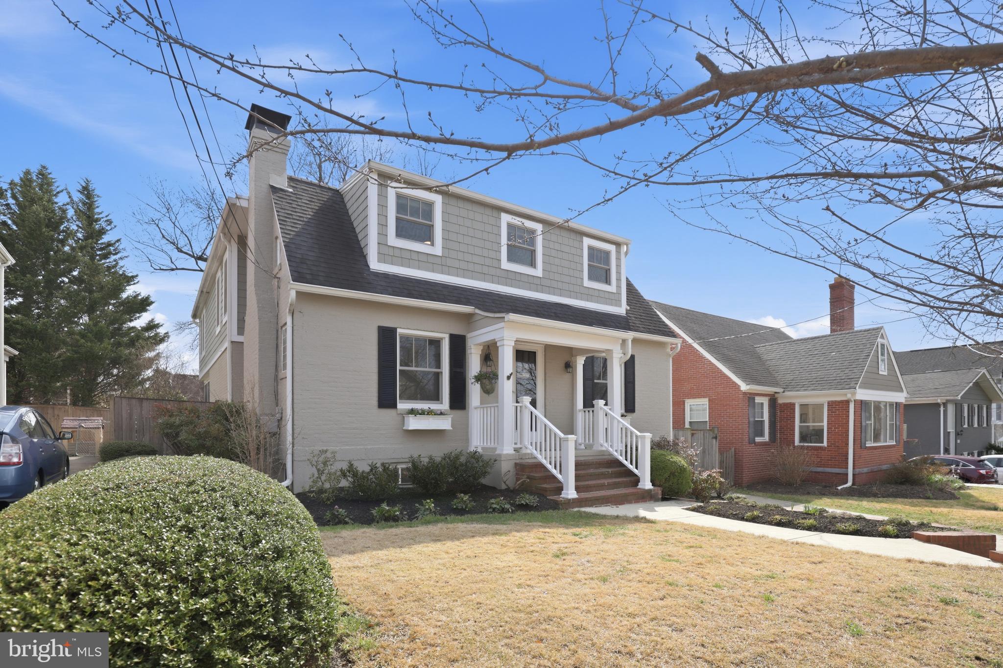 OVER LEE KNOLLS - Residential