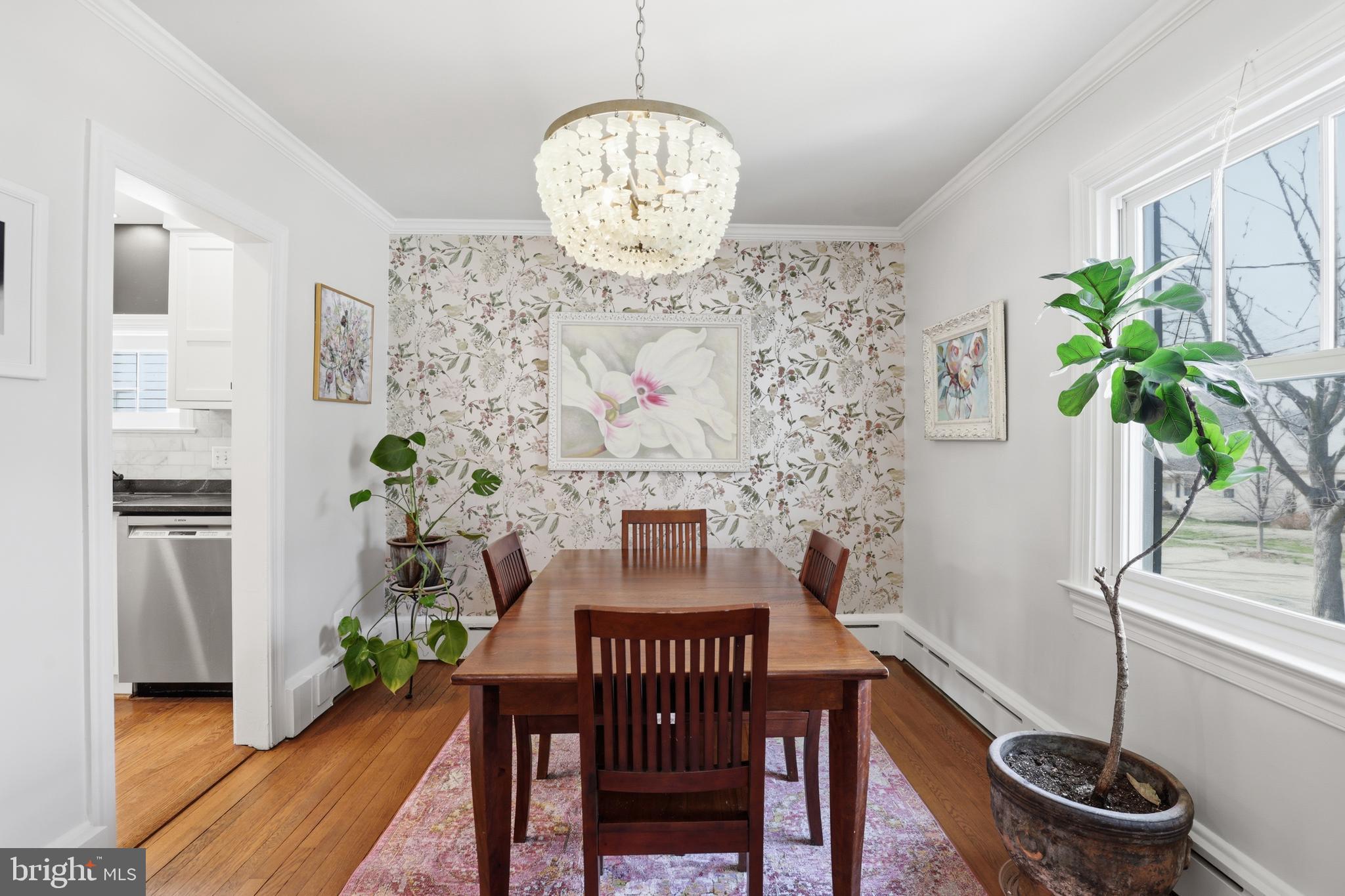 OVER LEE KNOLLS - Residential