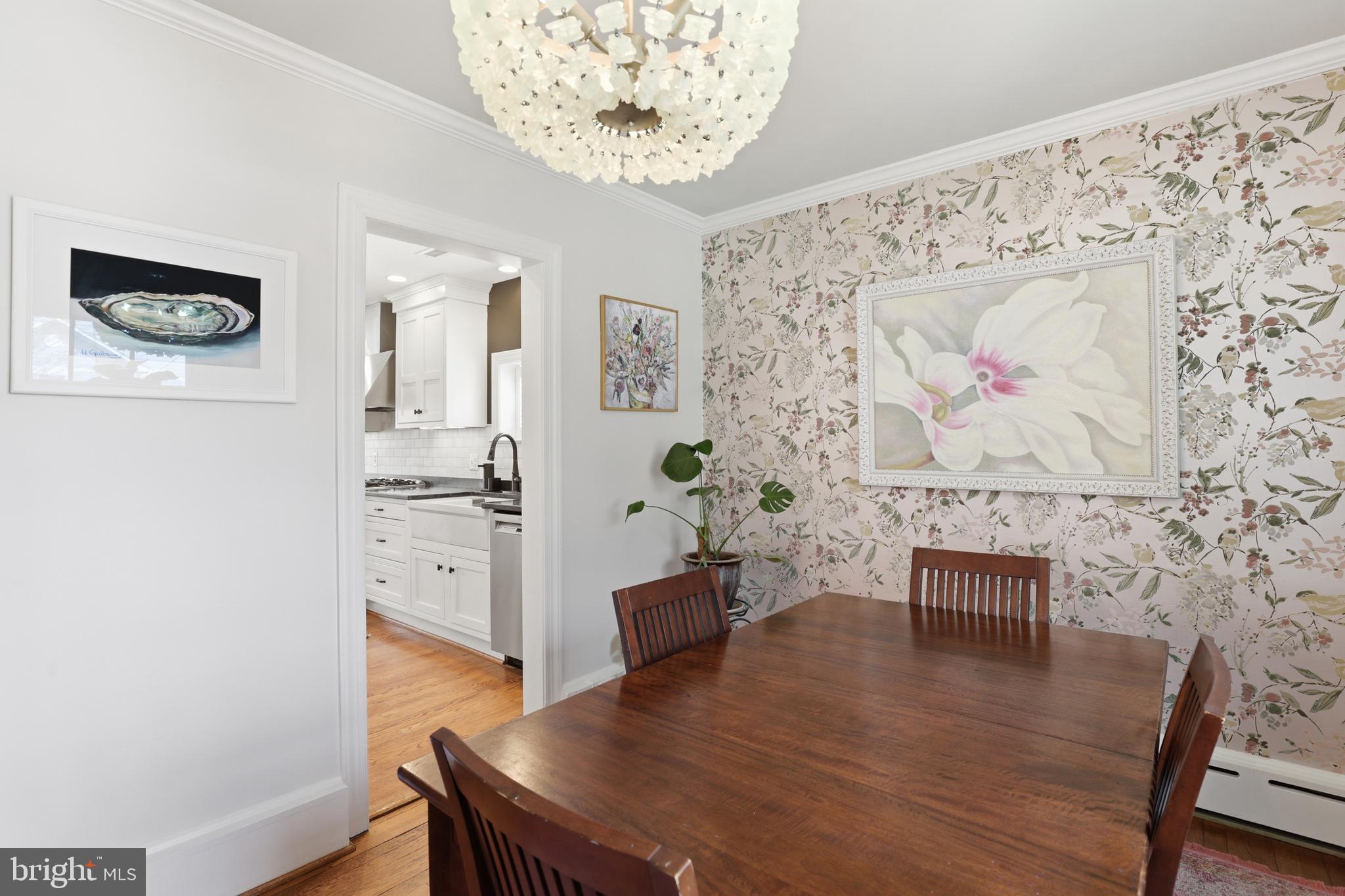 OVER LEE KNOLLS - Residential