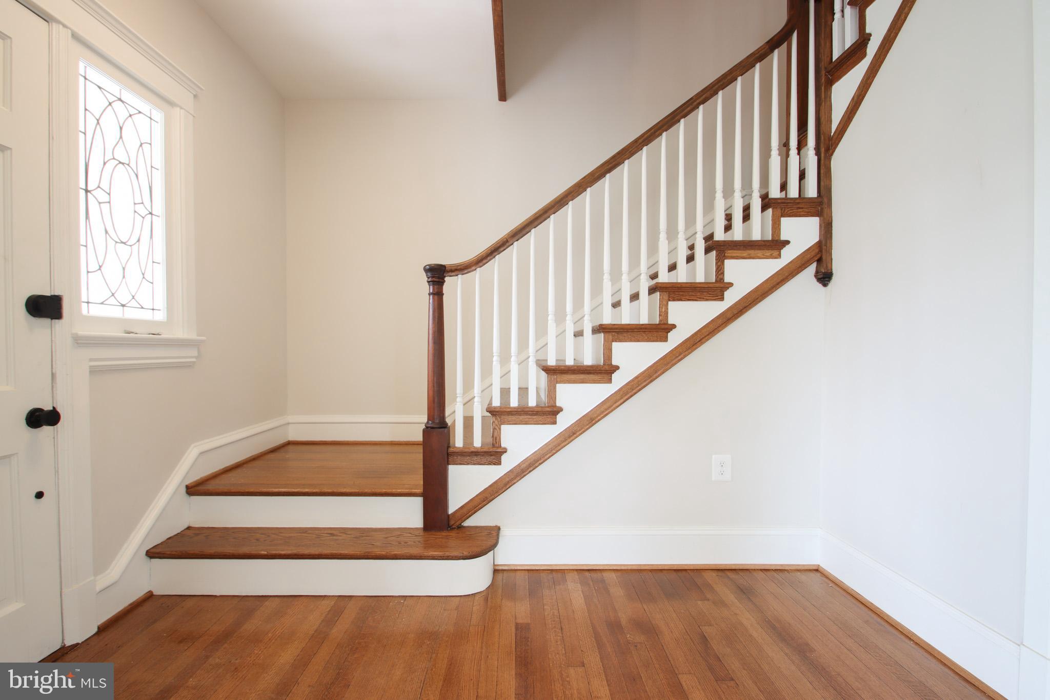 MONTEBELLO - Residential