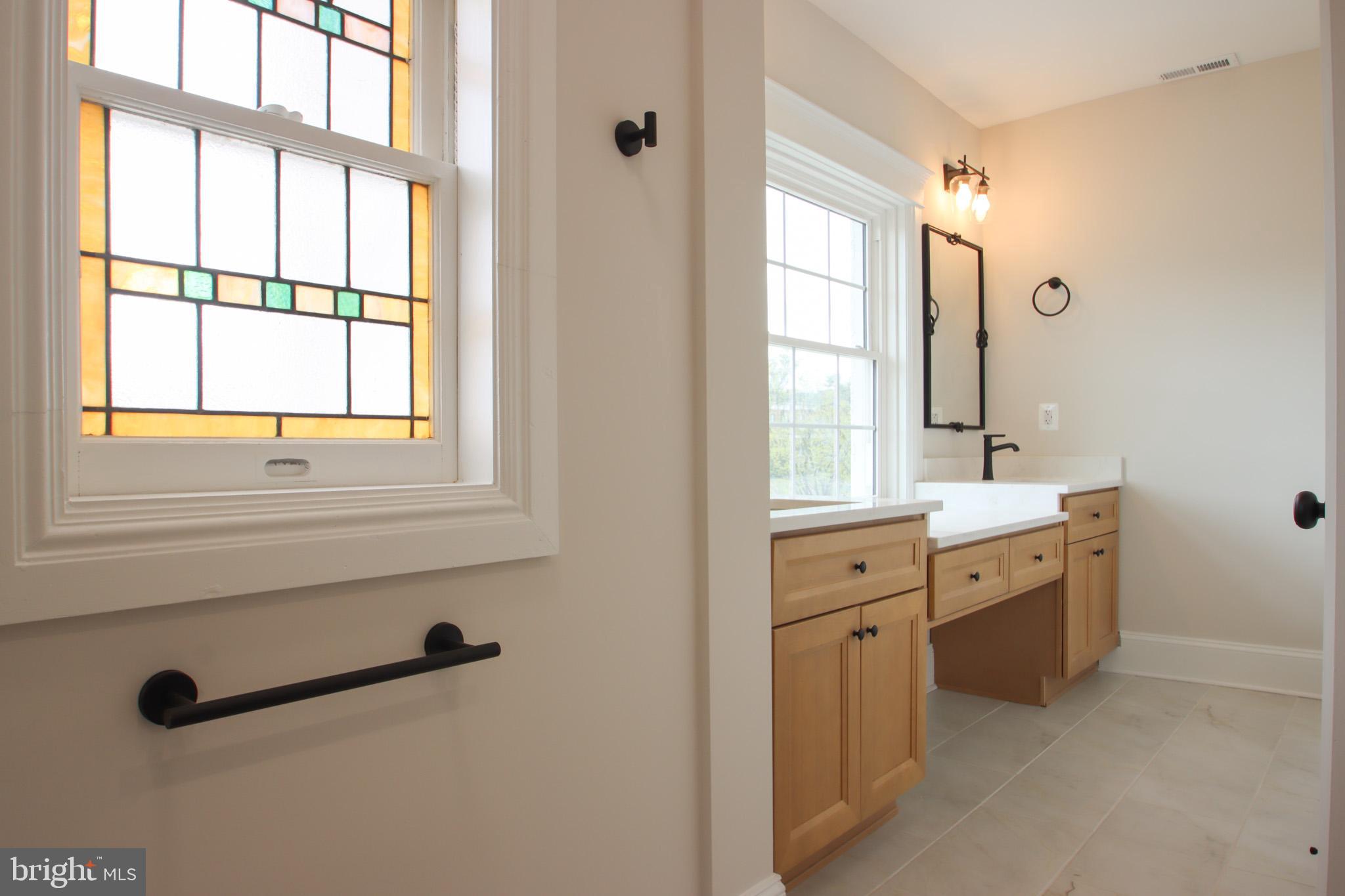 MONTEBELLO - Residential