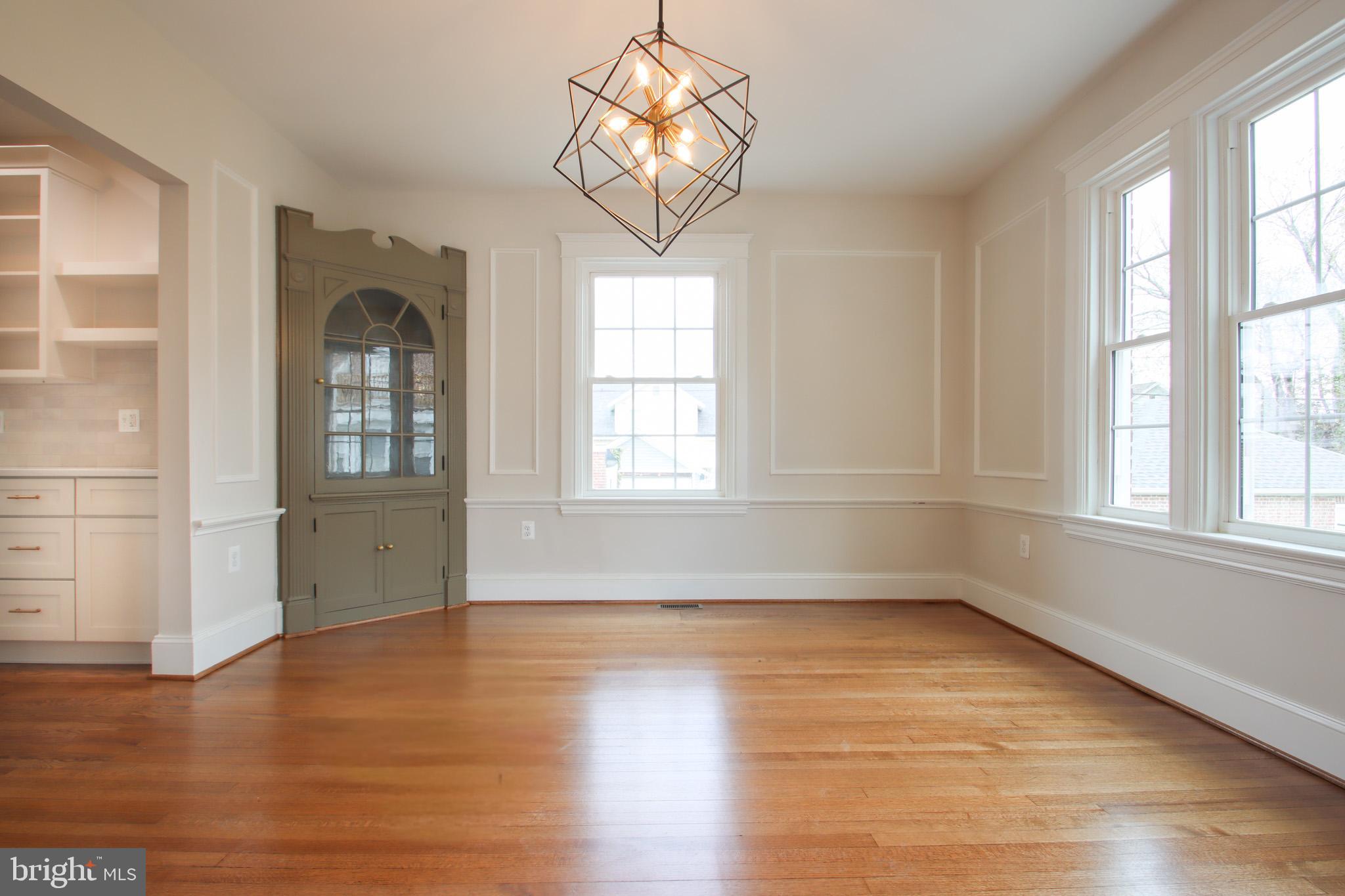 MONTEBELLO - Residential