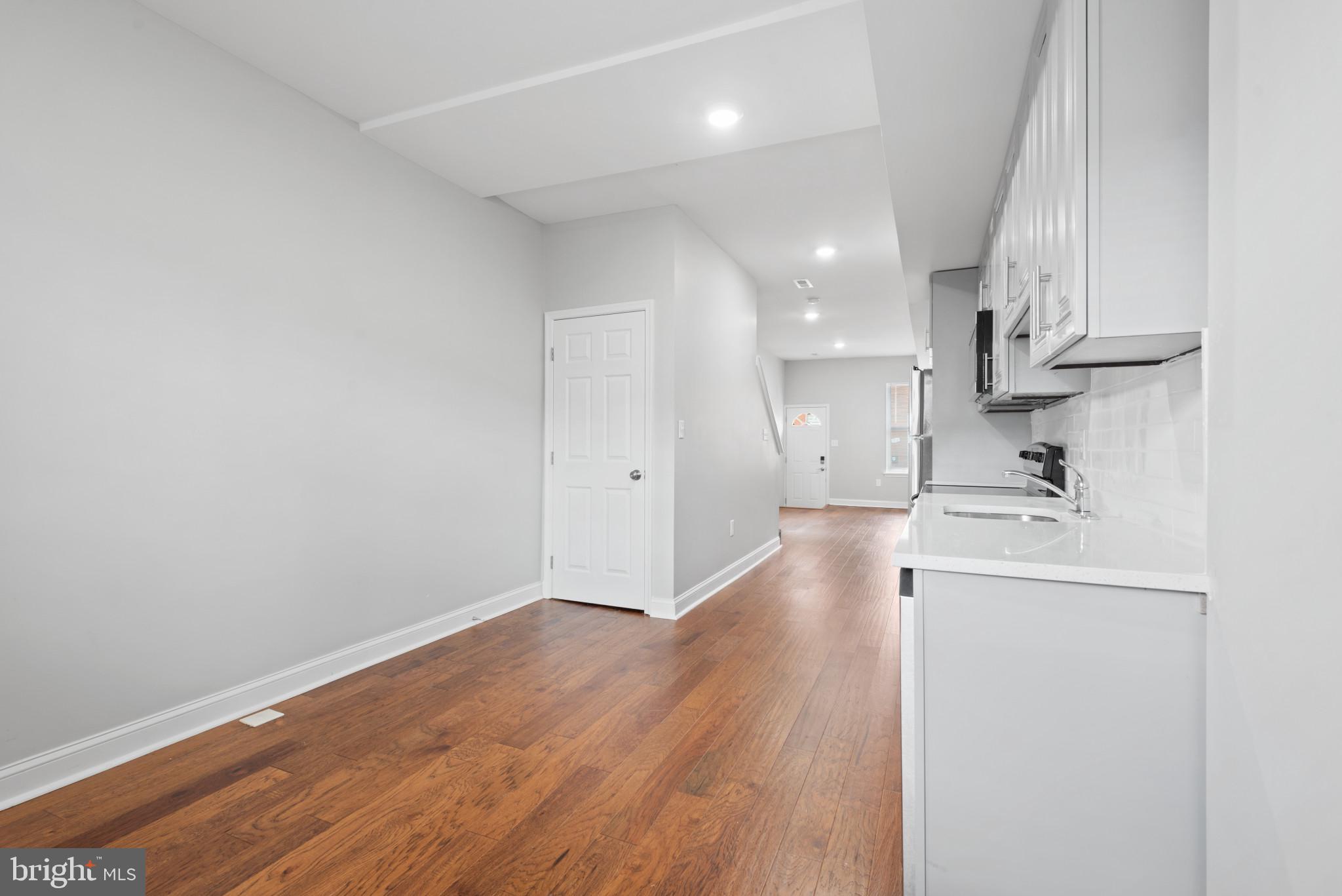 MADISON EASTEND - Residential Lease