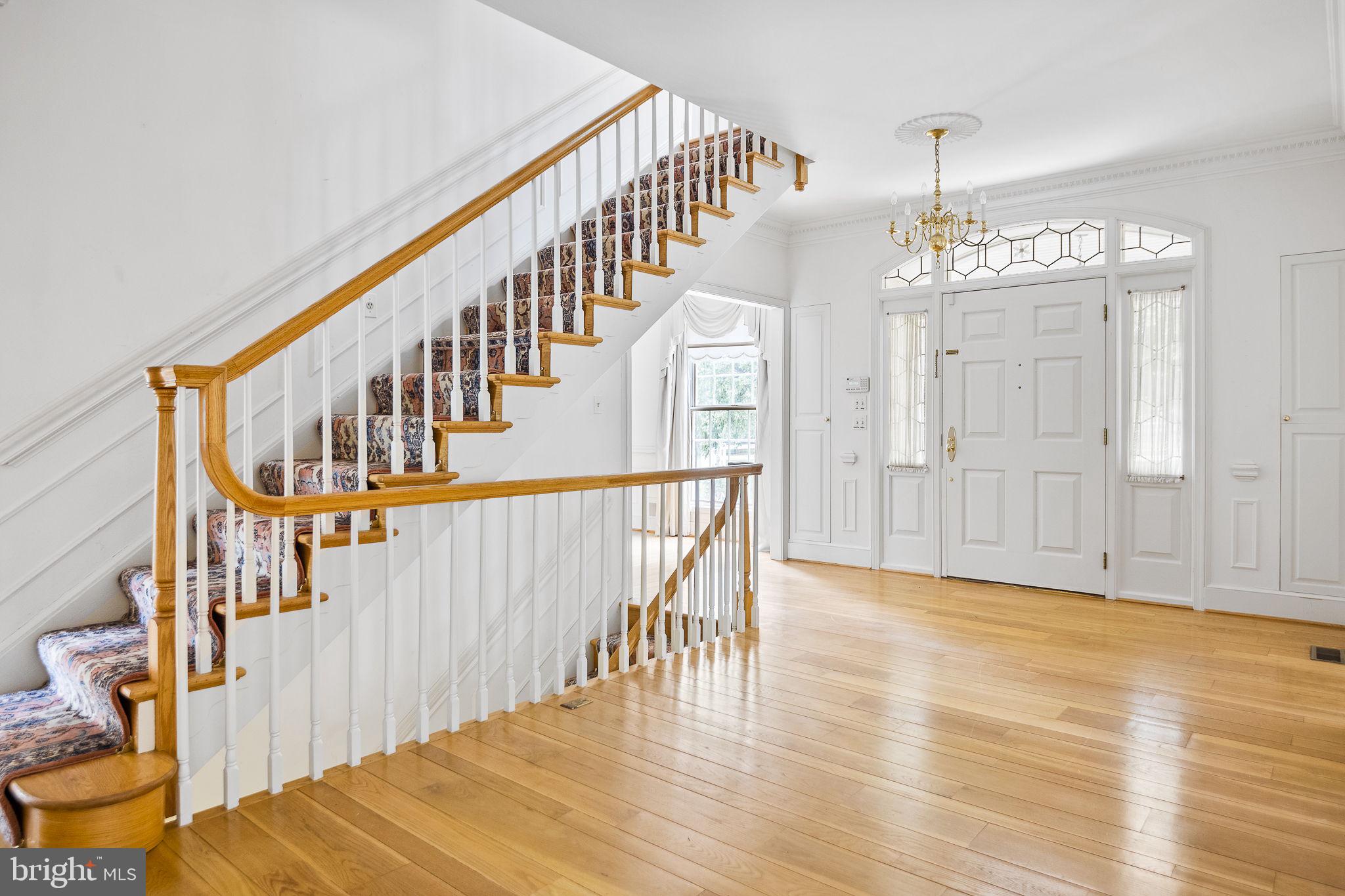 KENTSDALE ESTATES - Residential