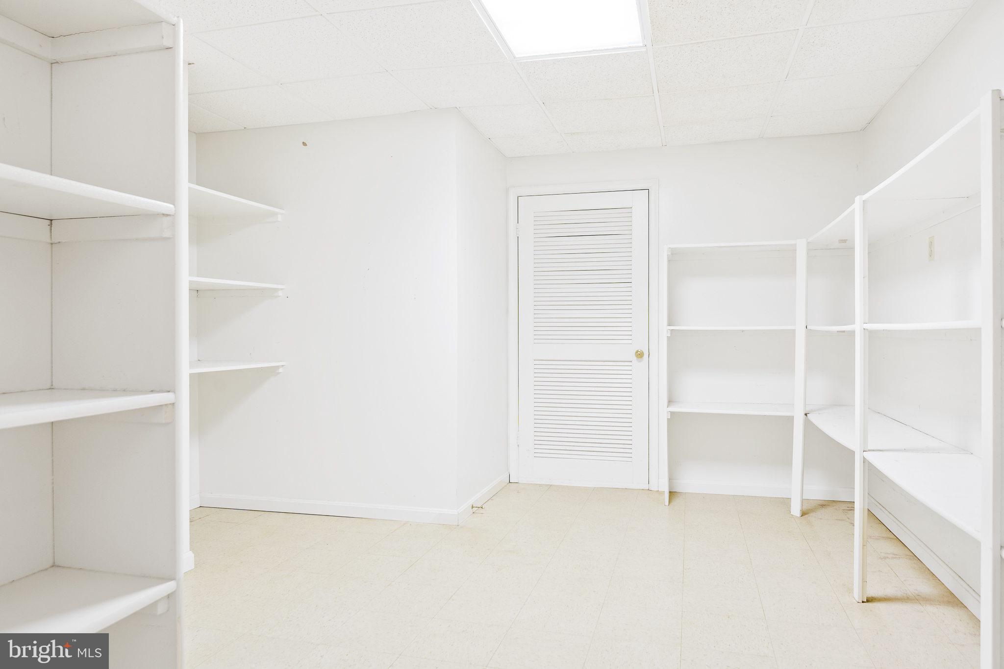 KENTSDALE ESTATES - Residential