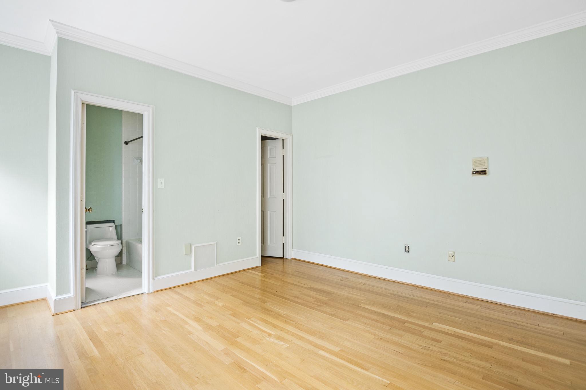 KENTSDALE ESTATES - Residential