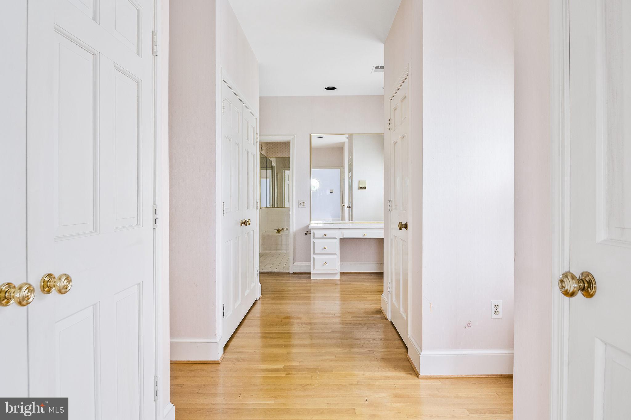 KENTSDALE ESTATES - Residential