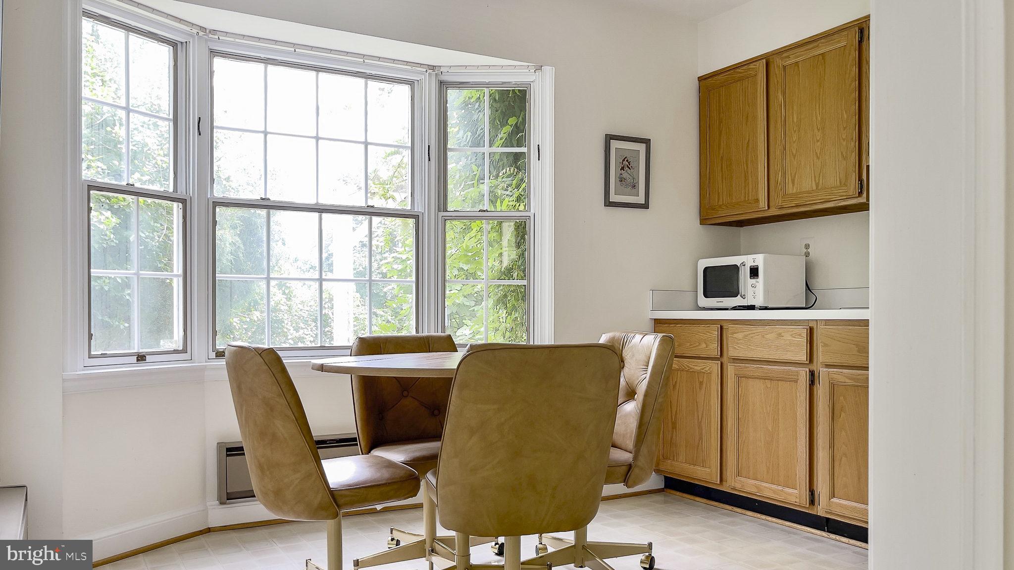 KENTSDALE ESTATES - Residential